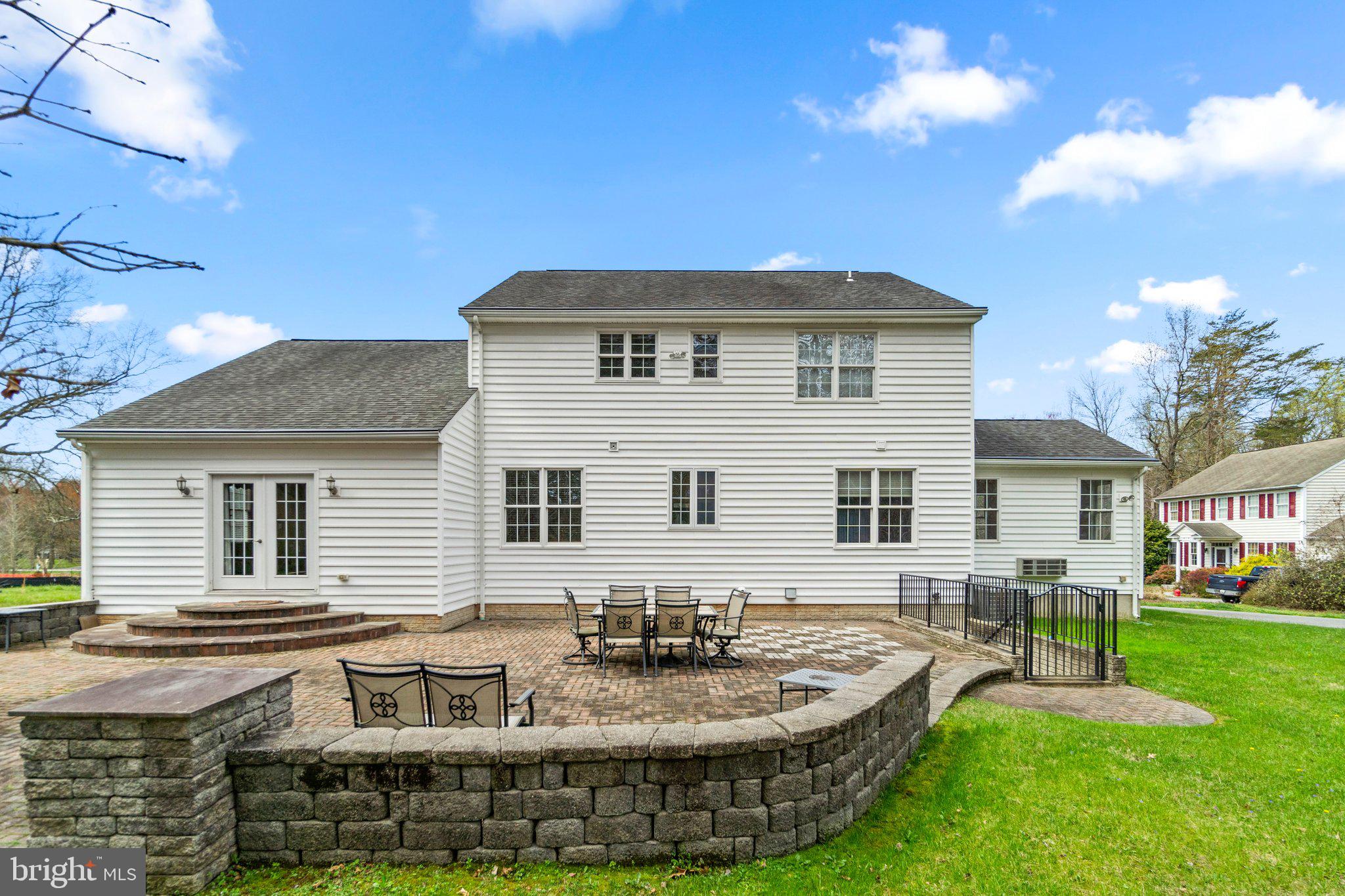 7190 CEDAR WINDS FARM LANE