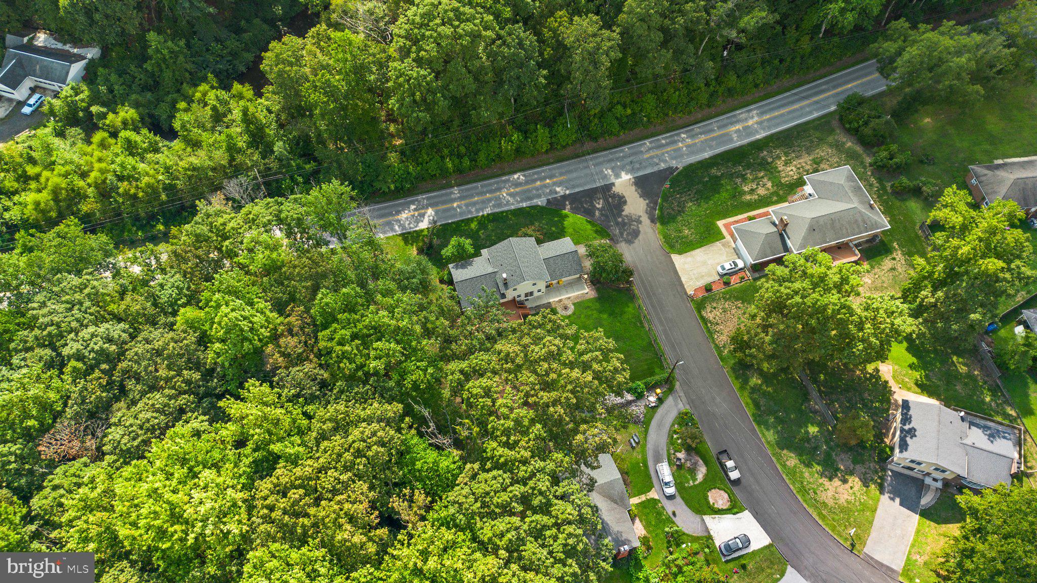 3135 BEARDS POINT ROAD