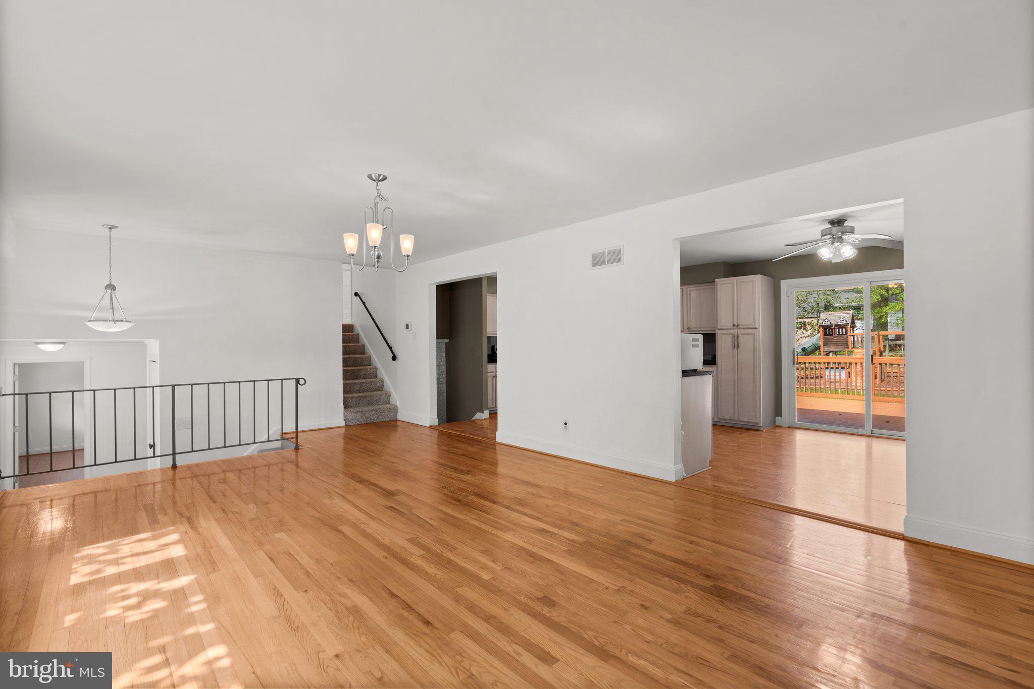 3135 BEARDS POINT ROAD