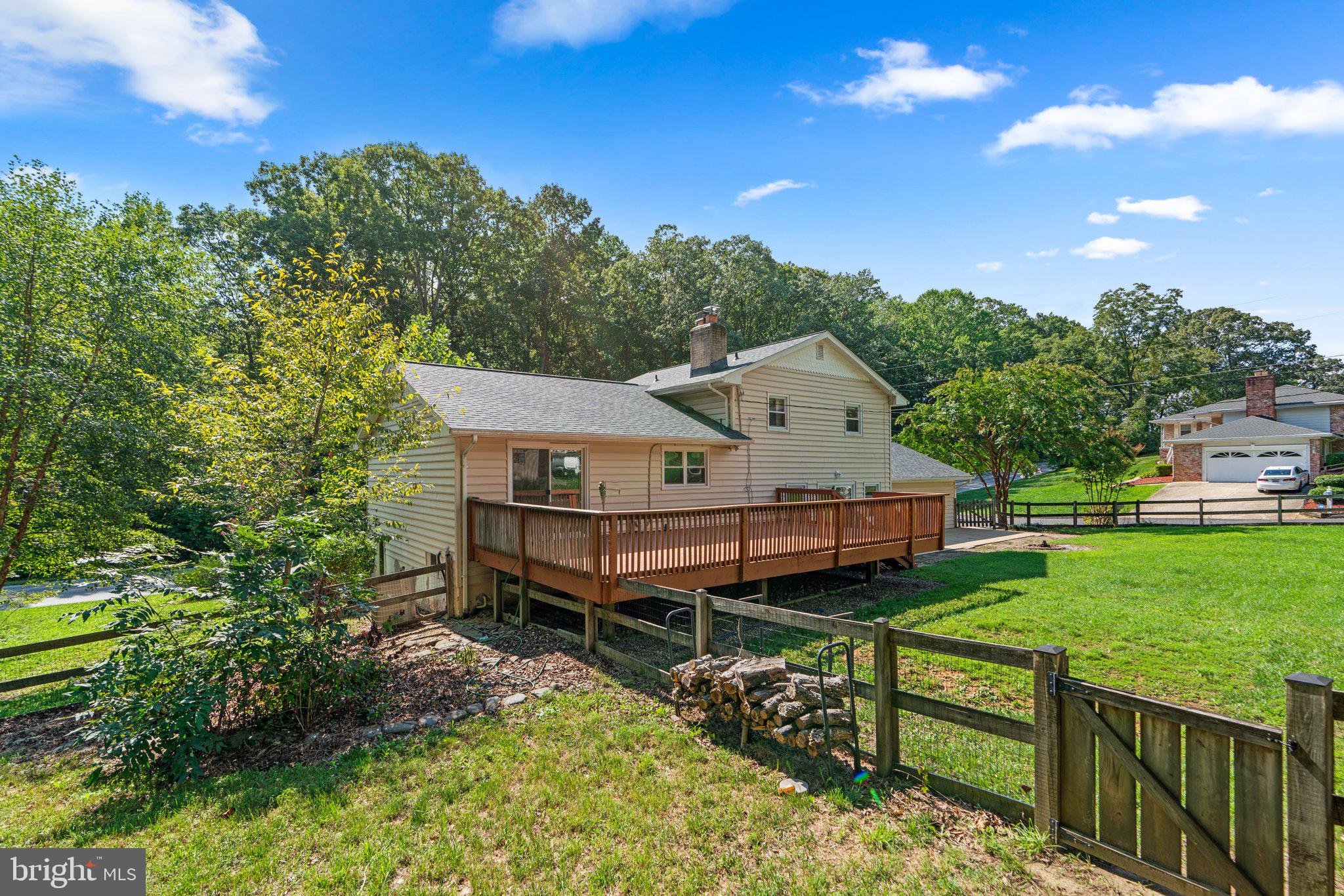 3135 BEARDS POINT ROAD