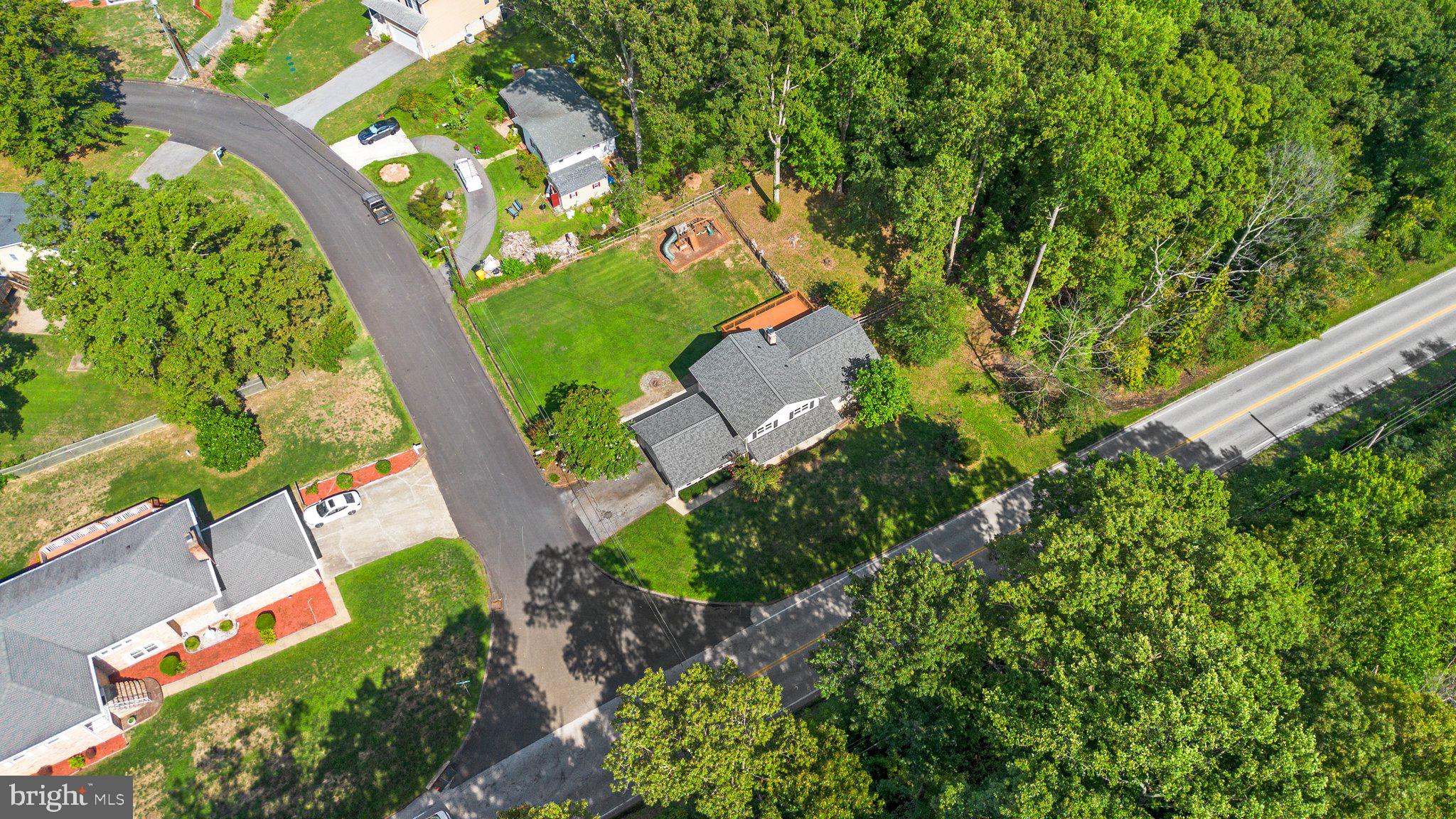 3135 BEARDS POINT ROAD