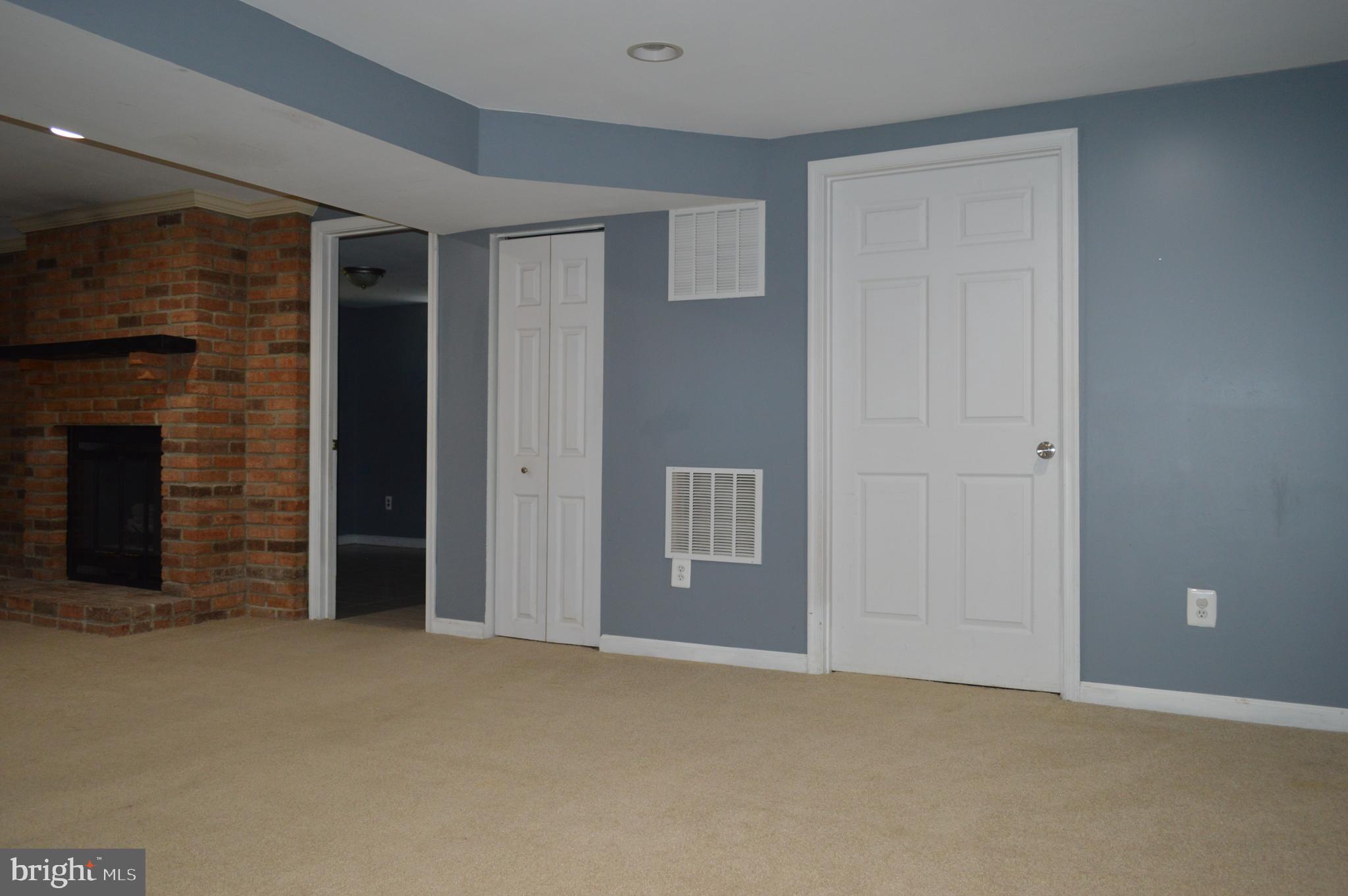 301 WHITMAN COURT