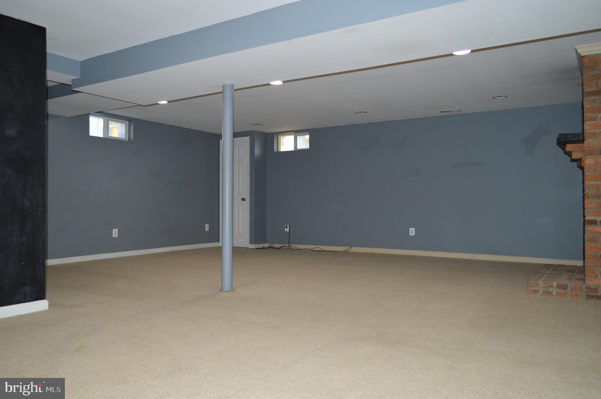 301 WHITMAN COURT