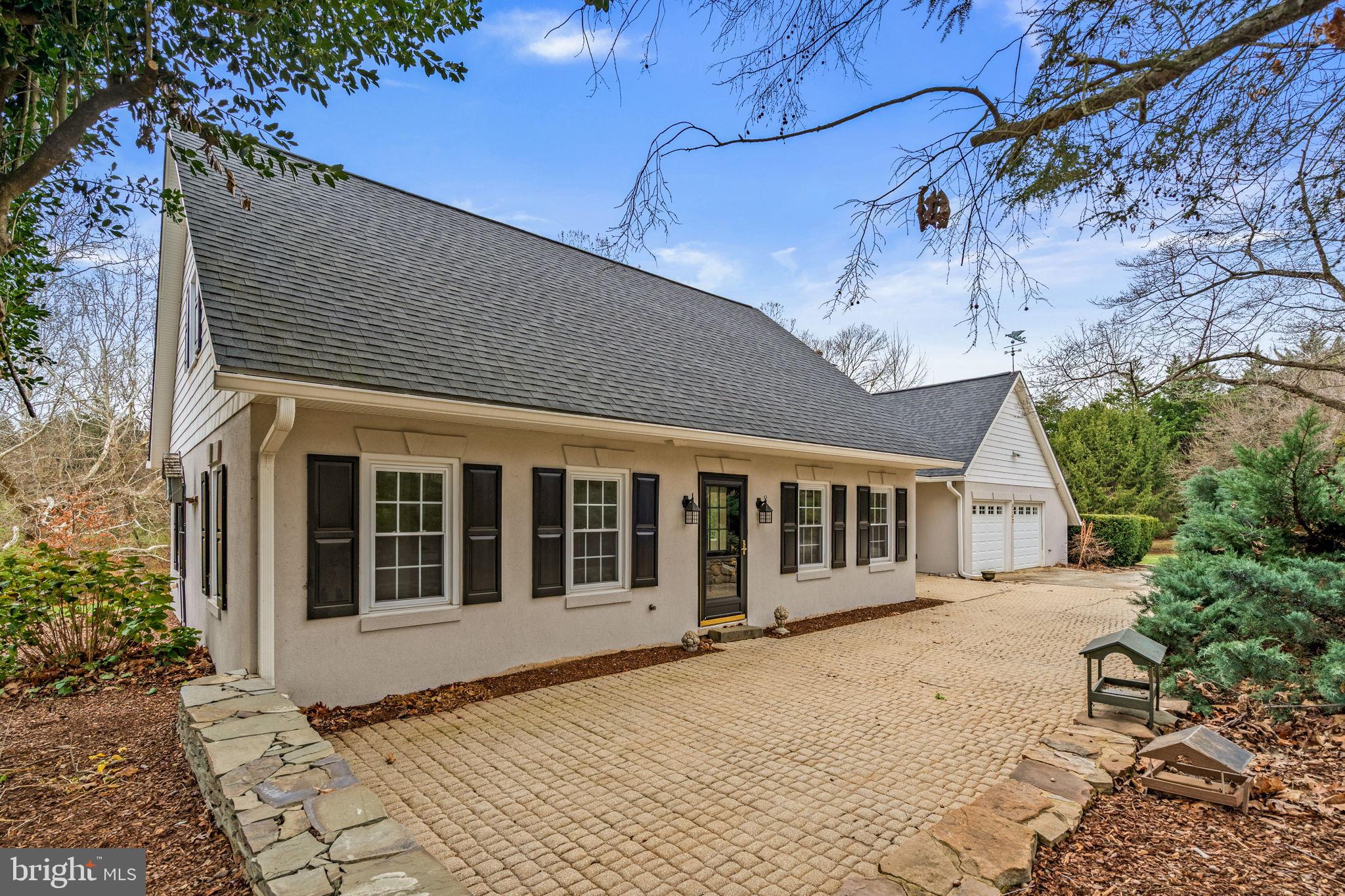 3707 COOL CREST DRIVE