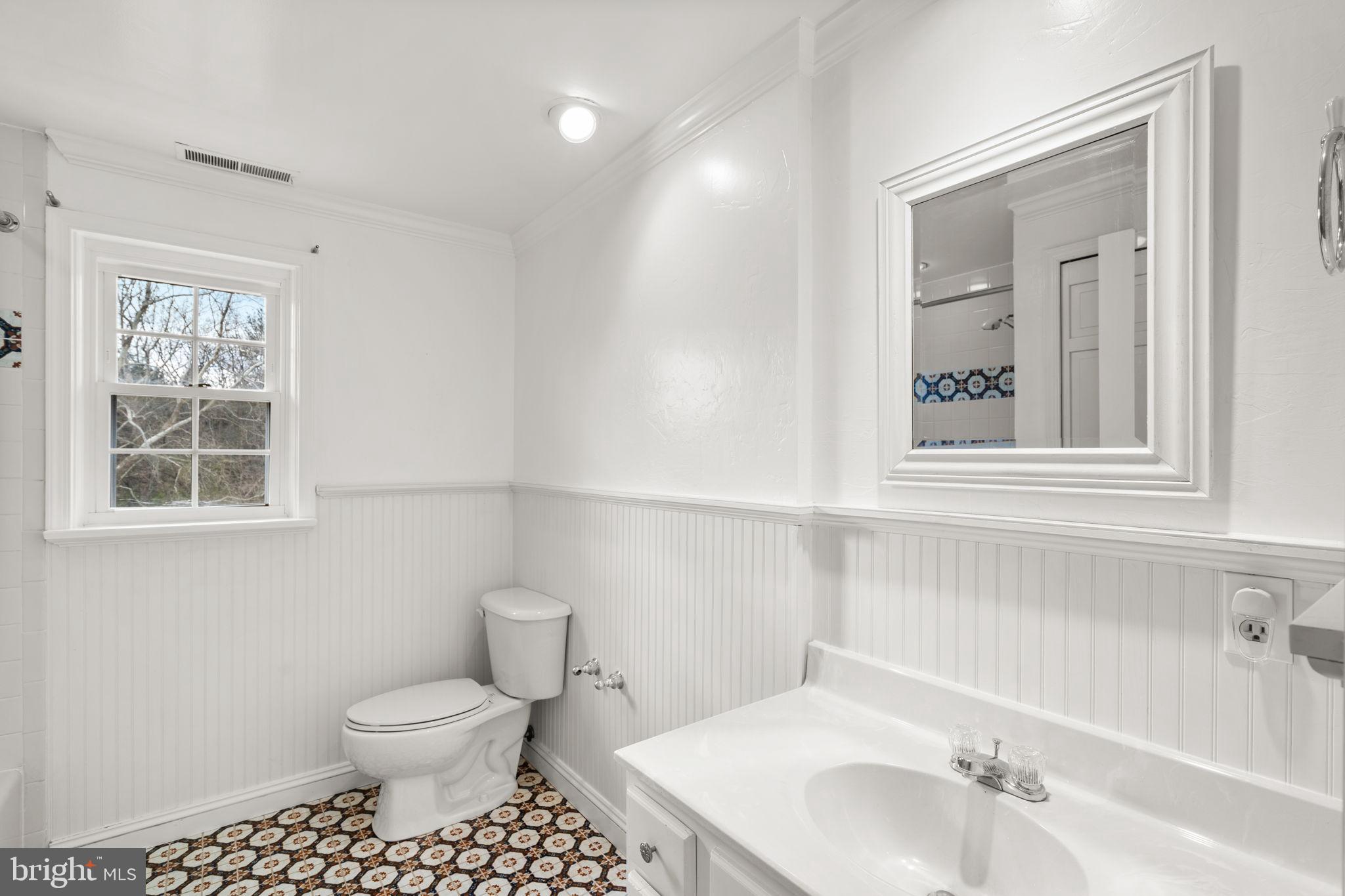 3707 COOL CREST DRIVE