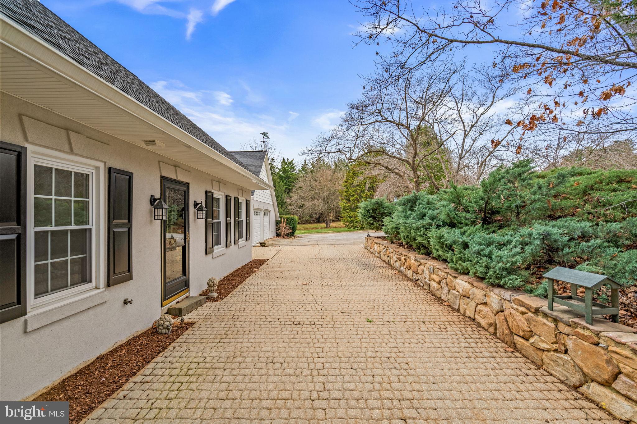 3707 COOL CREST DRIVE