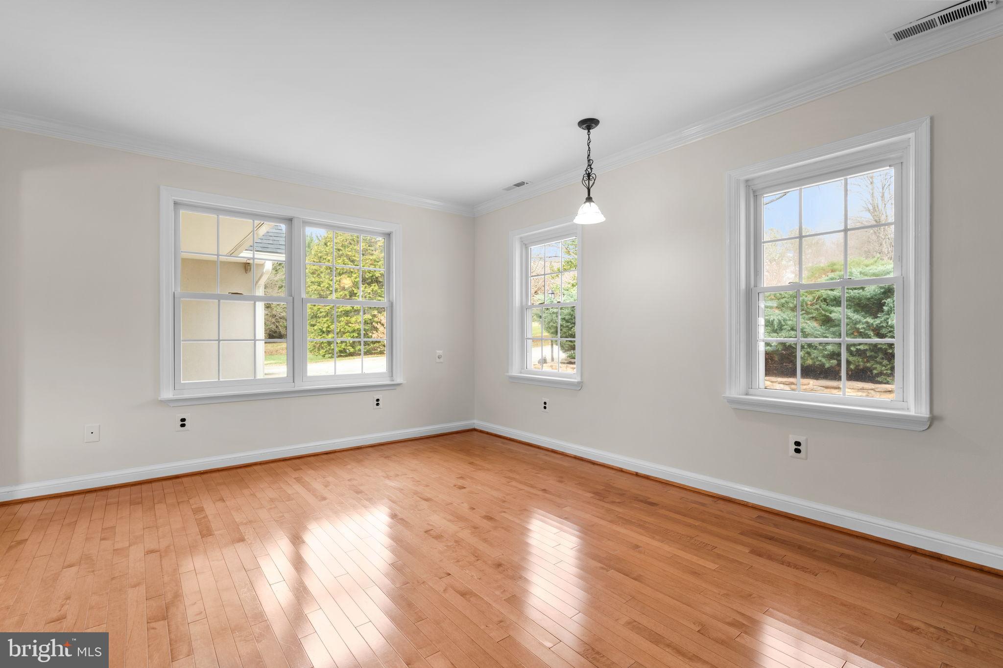 3707 COOL CREST DRIVE