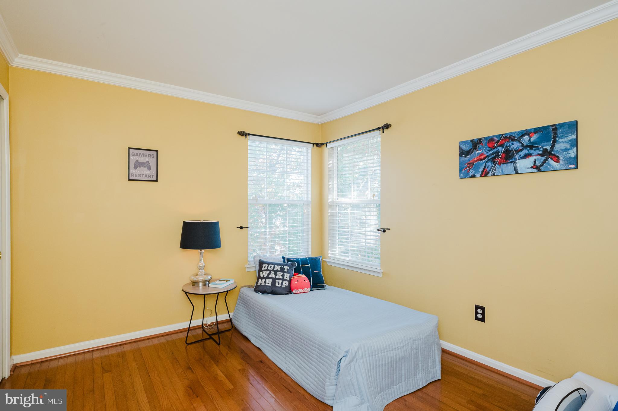 1203 LEEDS COURT