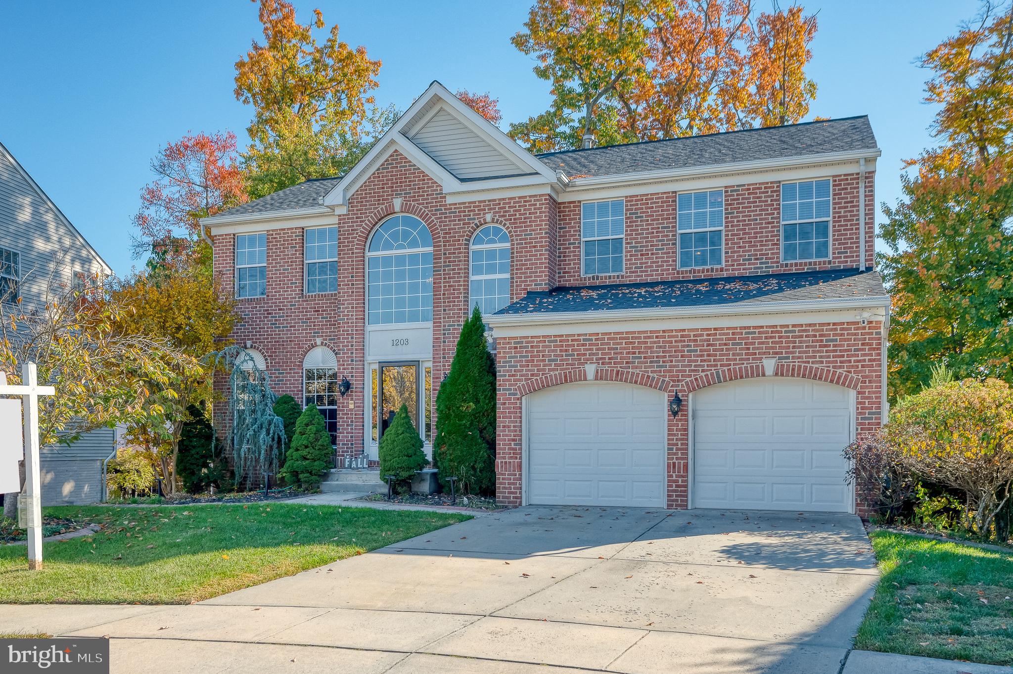 1203 LEEDS COURT