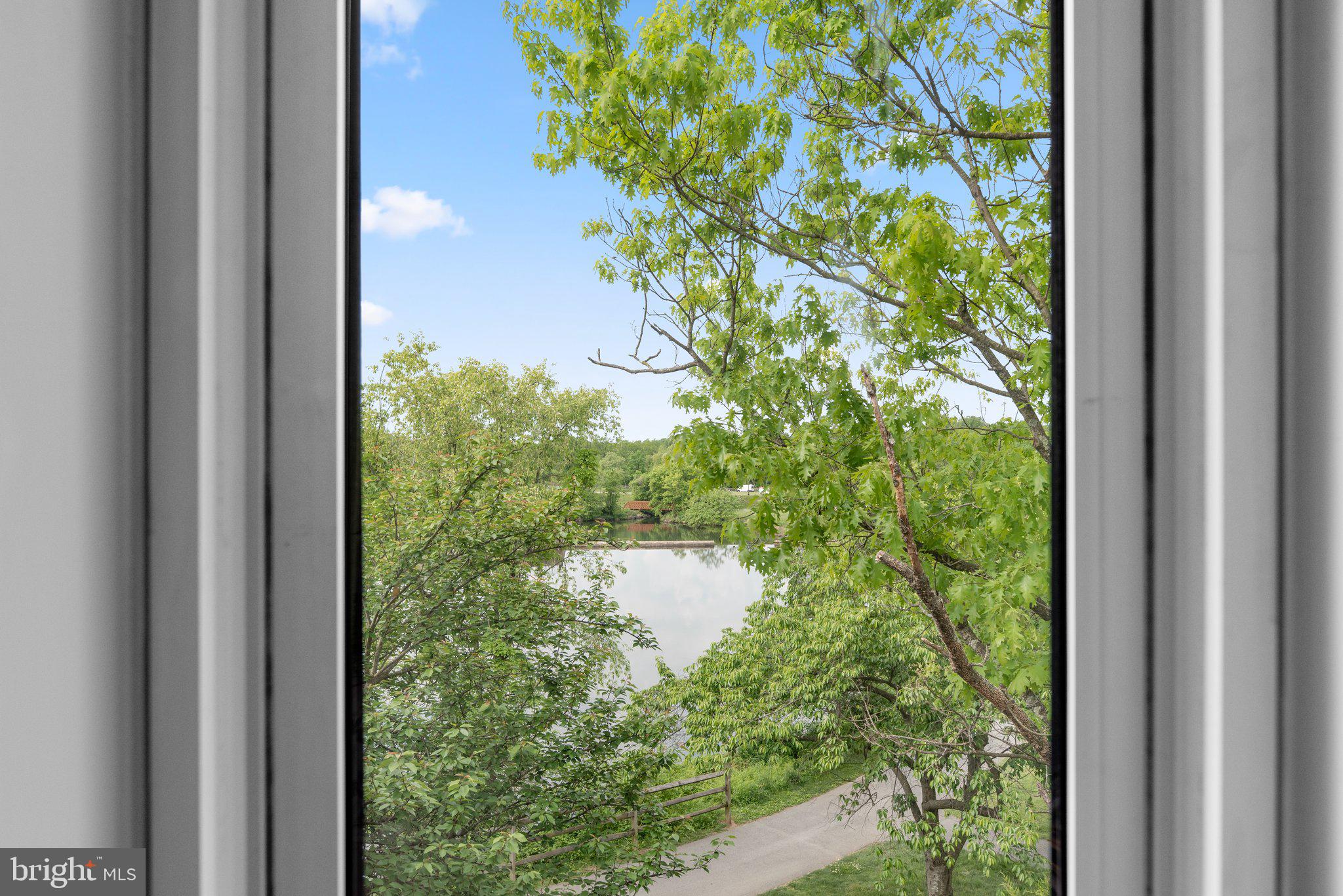 7256 DOCKSIDE LANE
