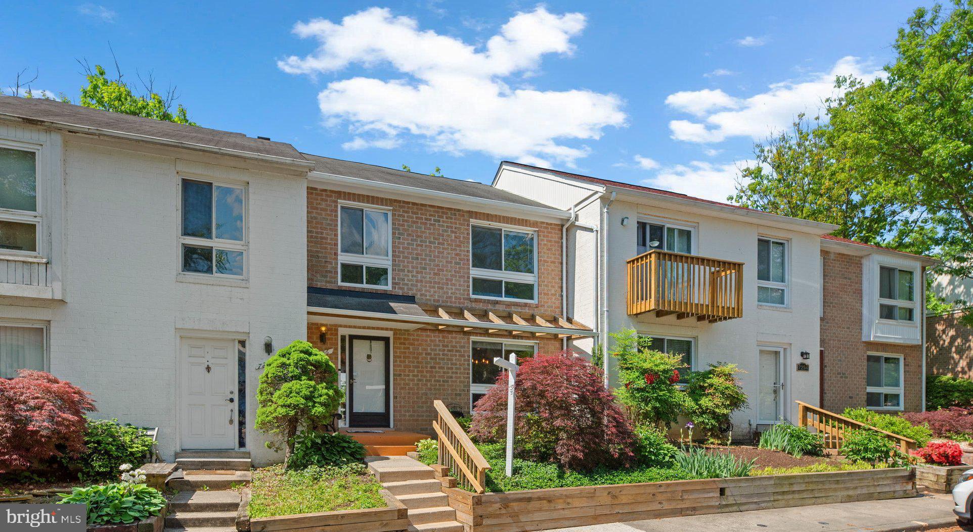 7256 DOCKSIDE LANE