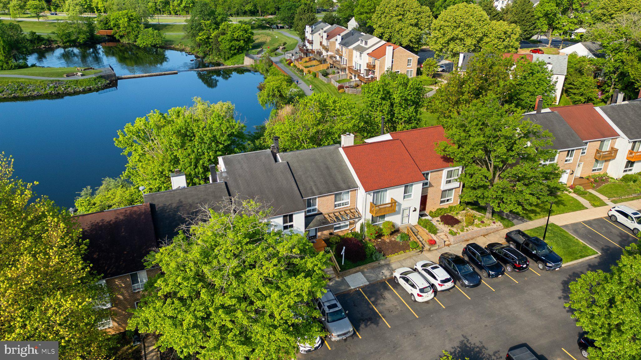 7256 DOCKSIDE LANE