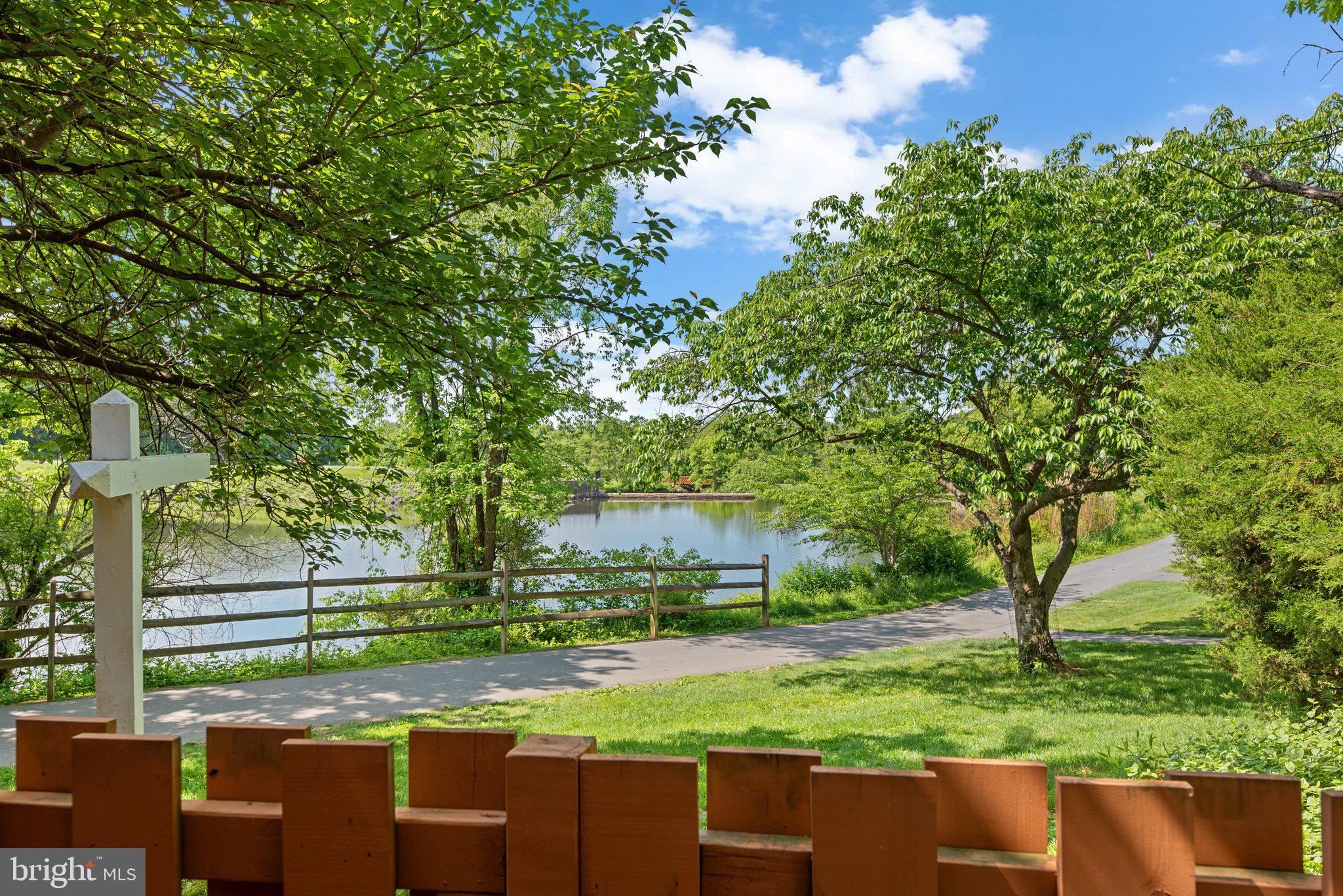 7256 DOCKSIDE LANE