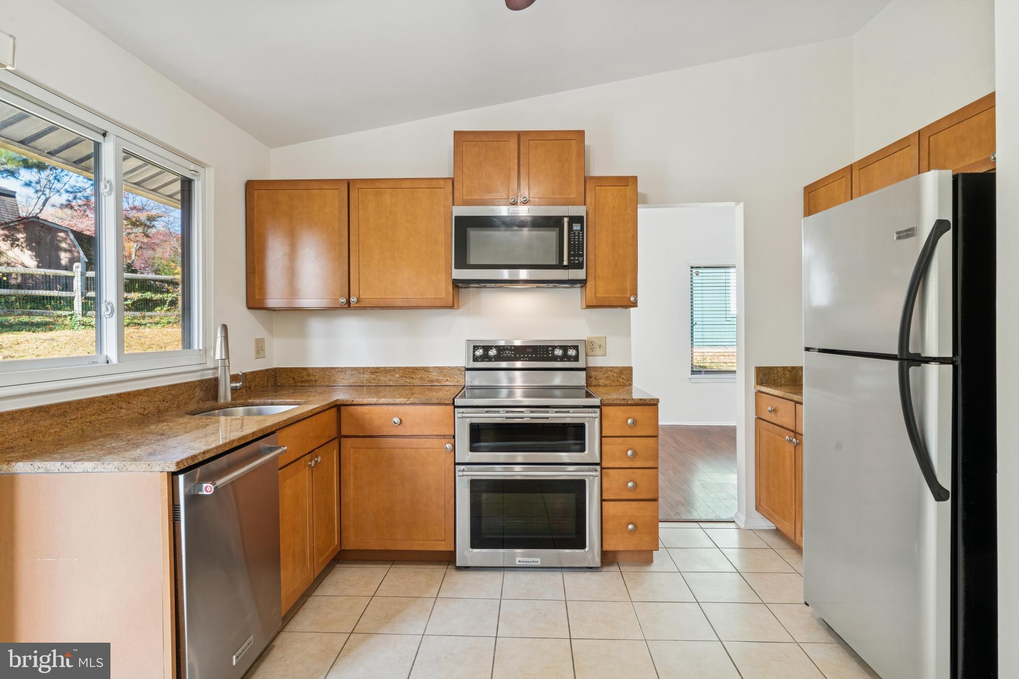 8988 SIDELONG PLACE