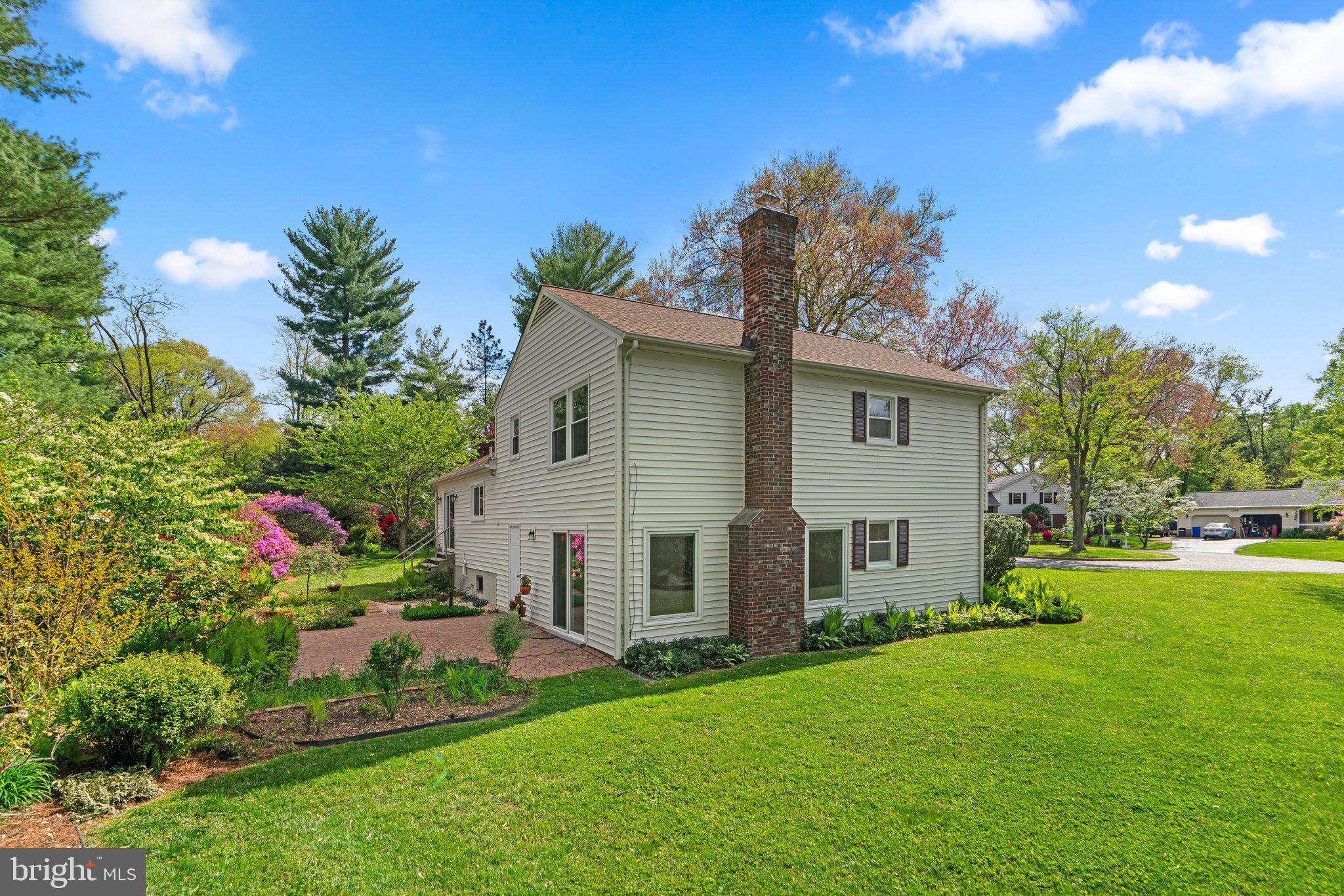 7301 CENTENNIAL ROAD