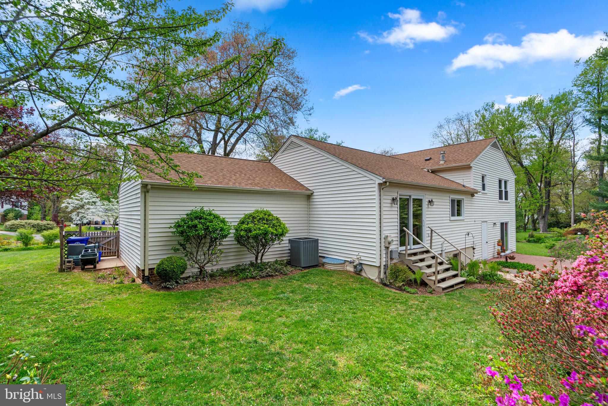 7301 CENTENNIAL ROAD