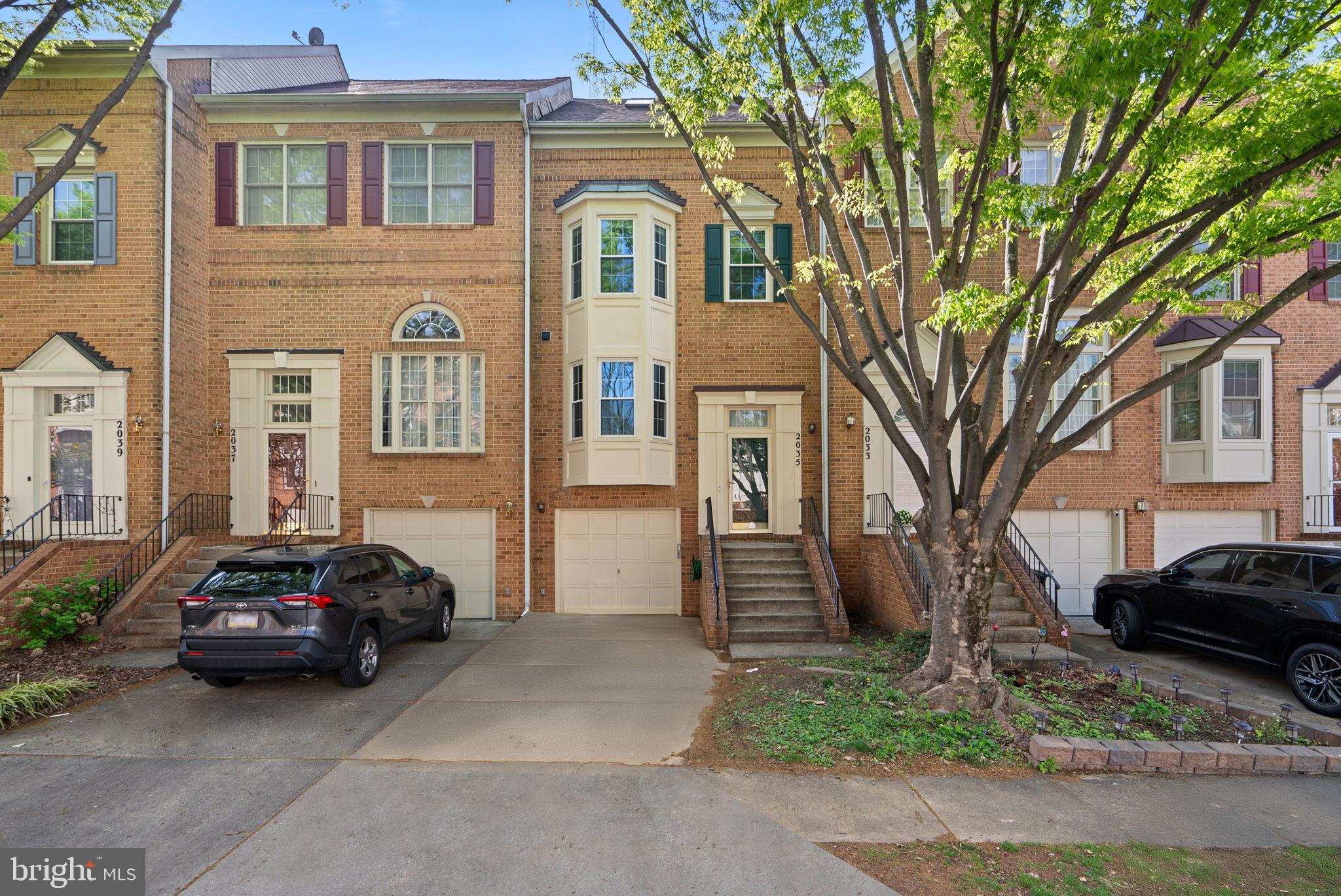 2035 WESTCHESTER DRIVE