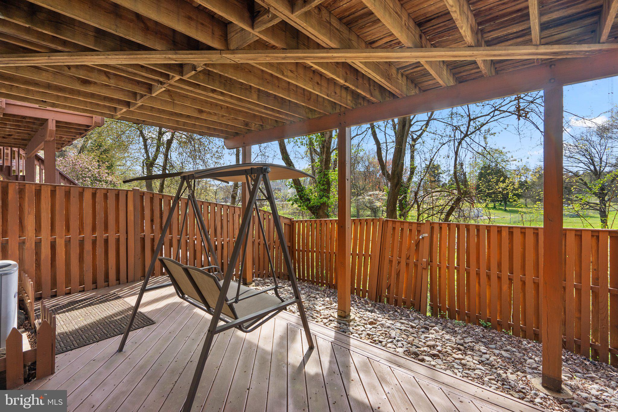 2035 WESTCHESTER DRIVE