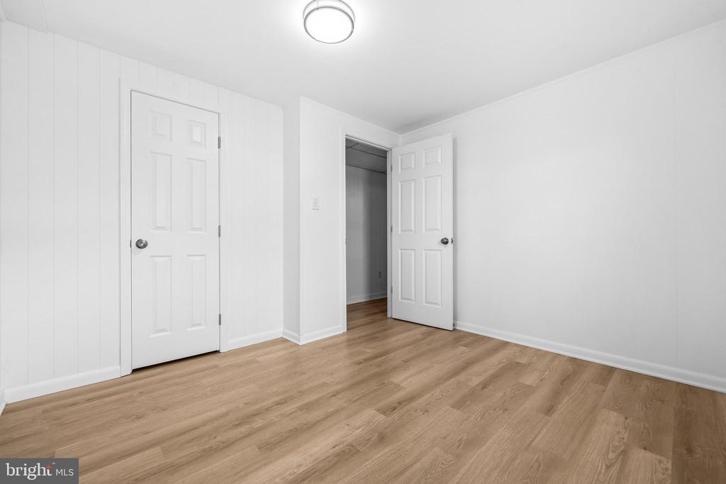 5 COATBRIDGE COURT