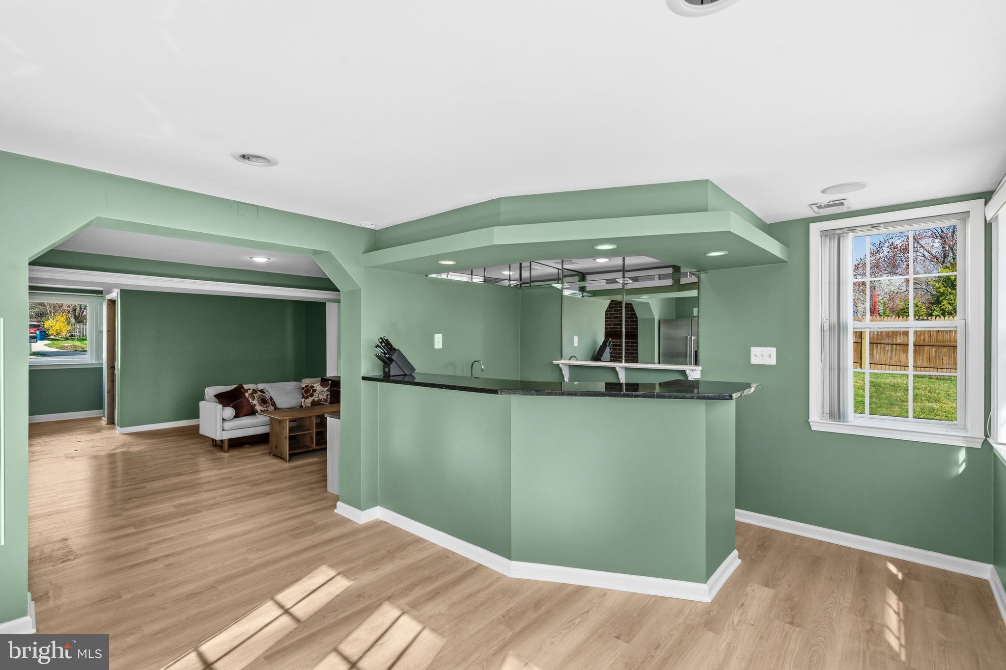 5 COATBRIDGE COURT
