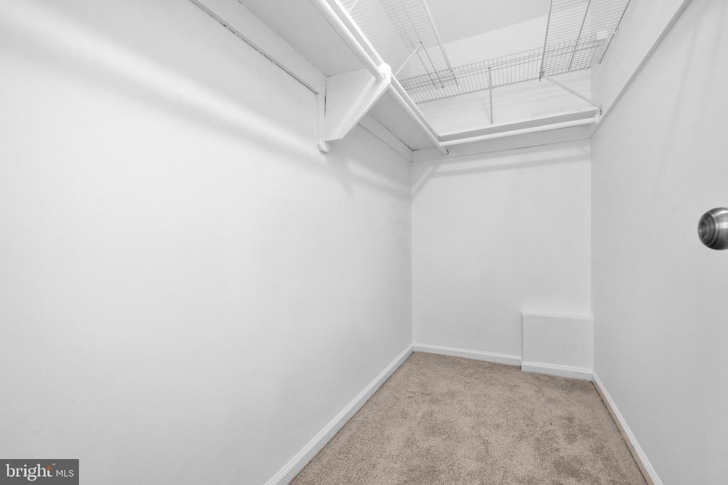 5 COATBRIDGE COURT