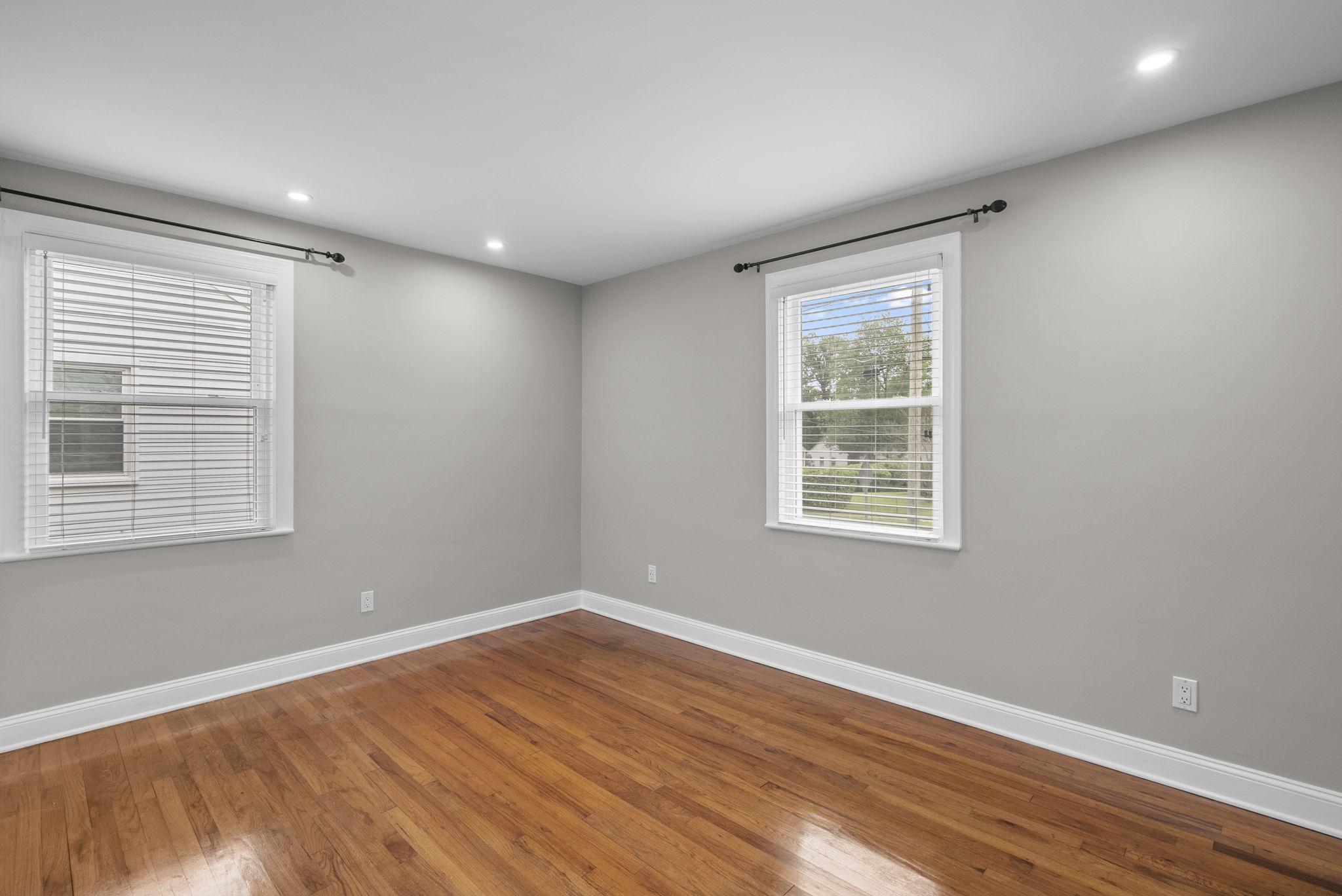 3013 MEDWAY STREET