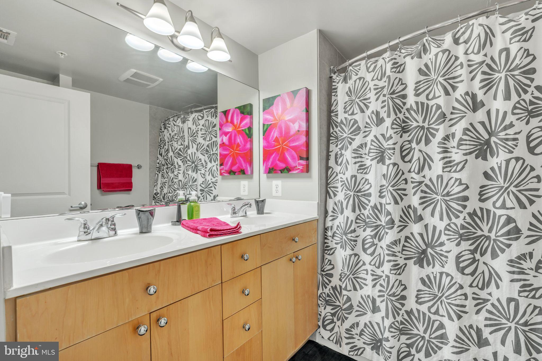 820 N POLLARD STREET 611