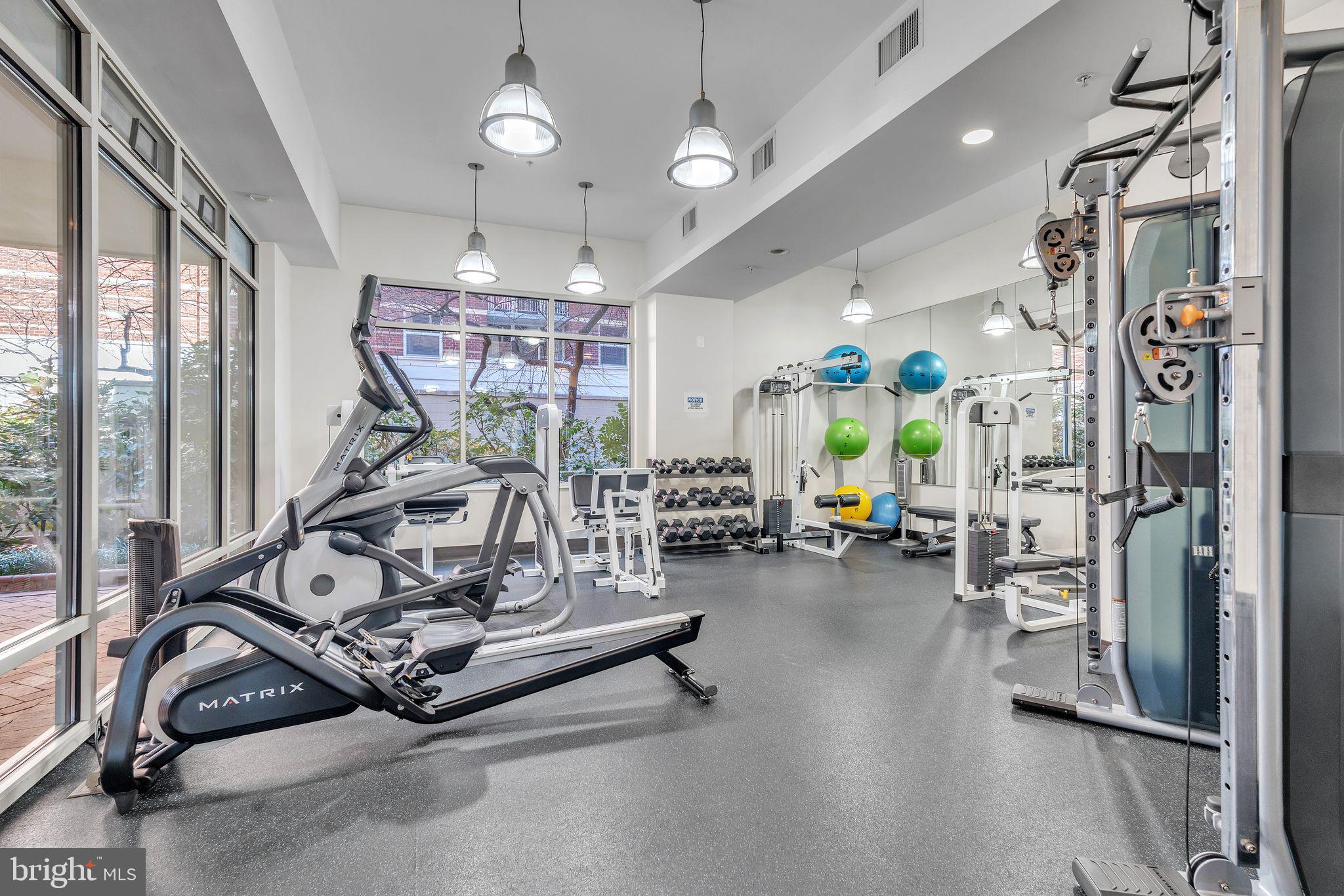 820 N POLLARD STREET 611