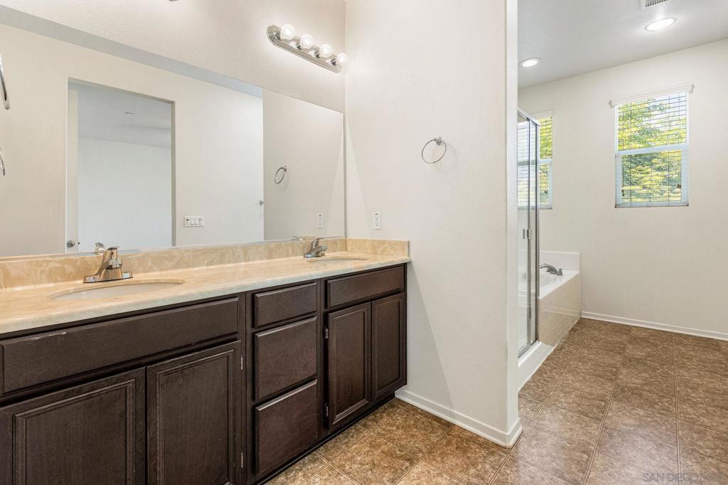 1370 Santa Victoria #3