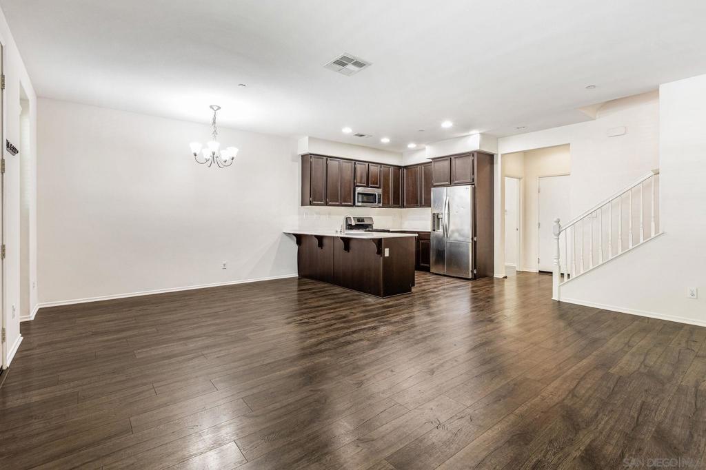 1370 Santa Victoria #3