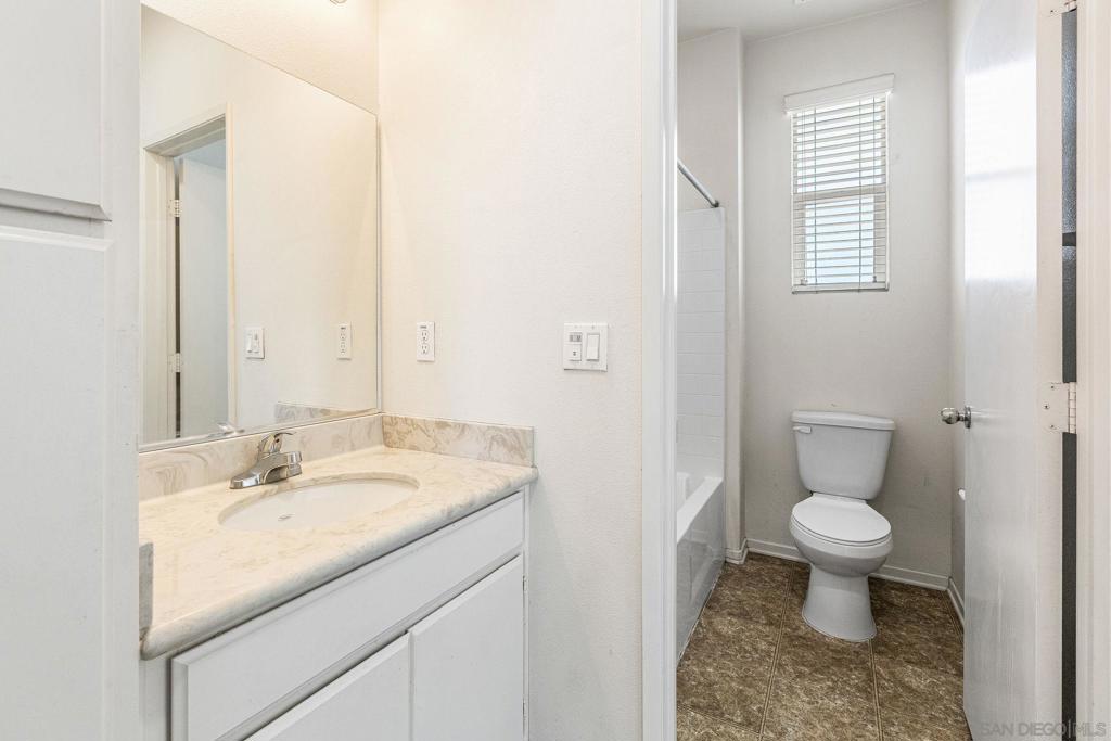 1370 Santa Victoria #3
