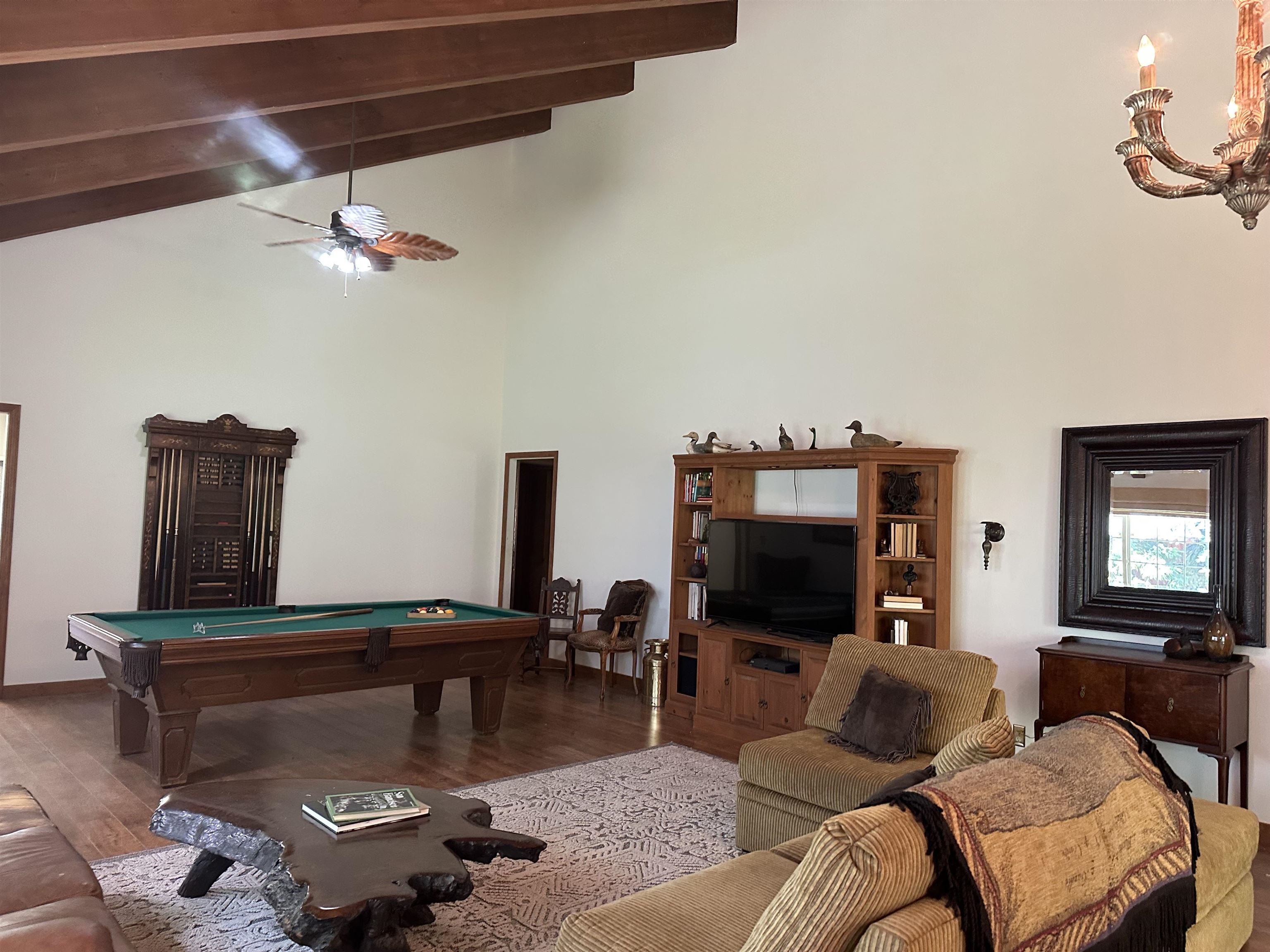 1341 Peninsula Drive
