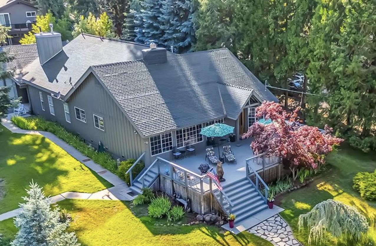 1341 Peninsula Drive