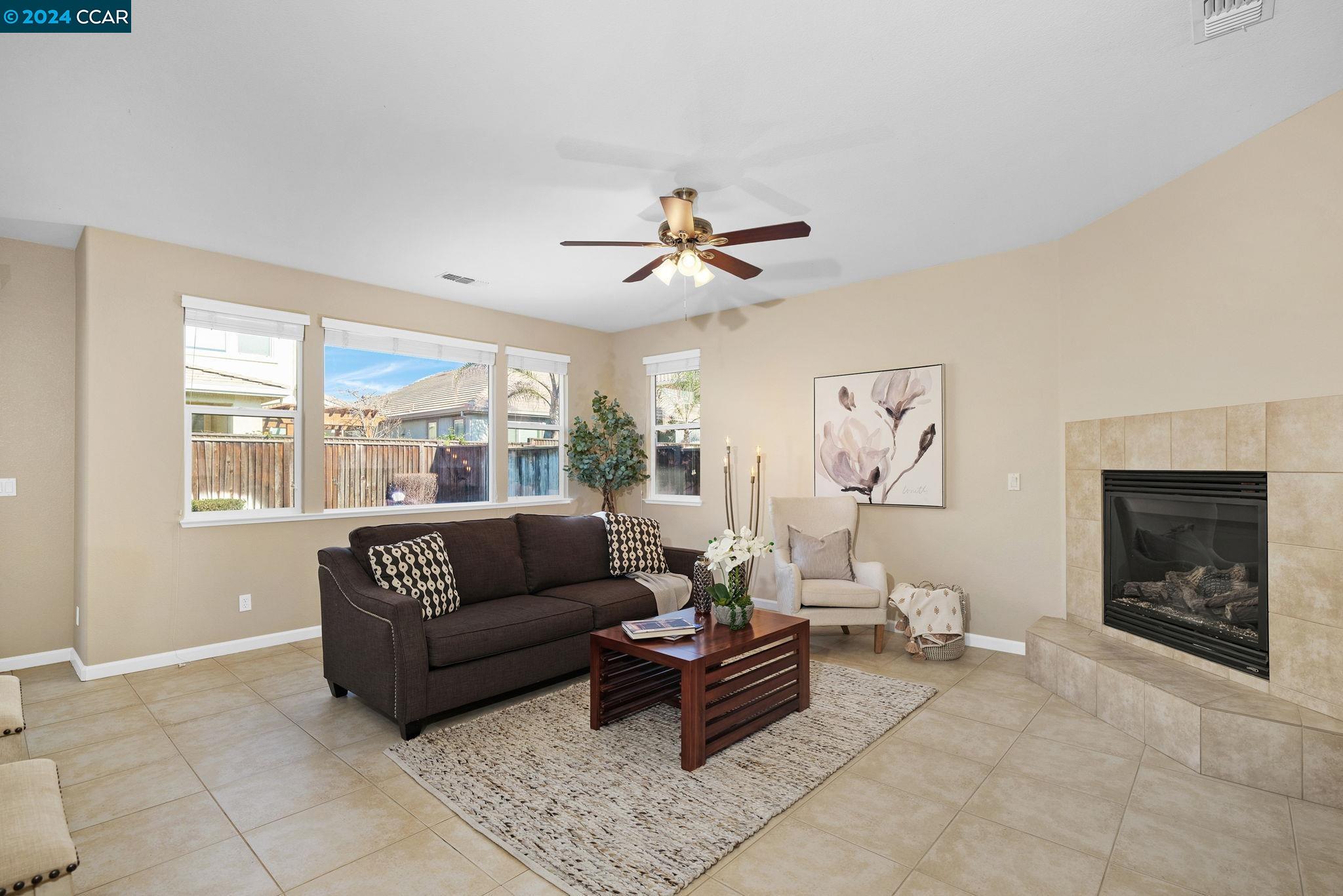 8609 Livingston