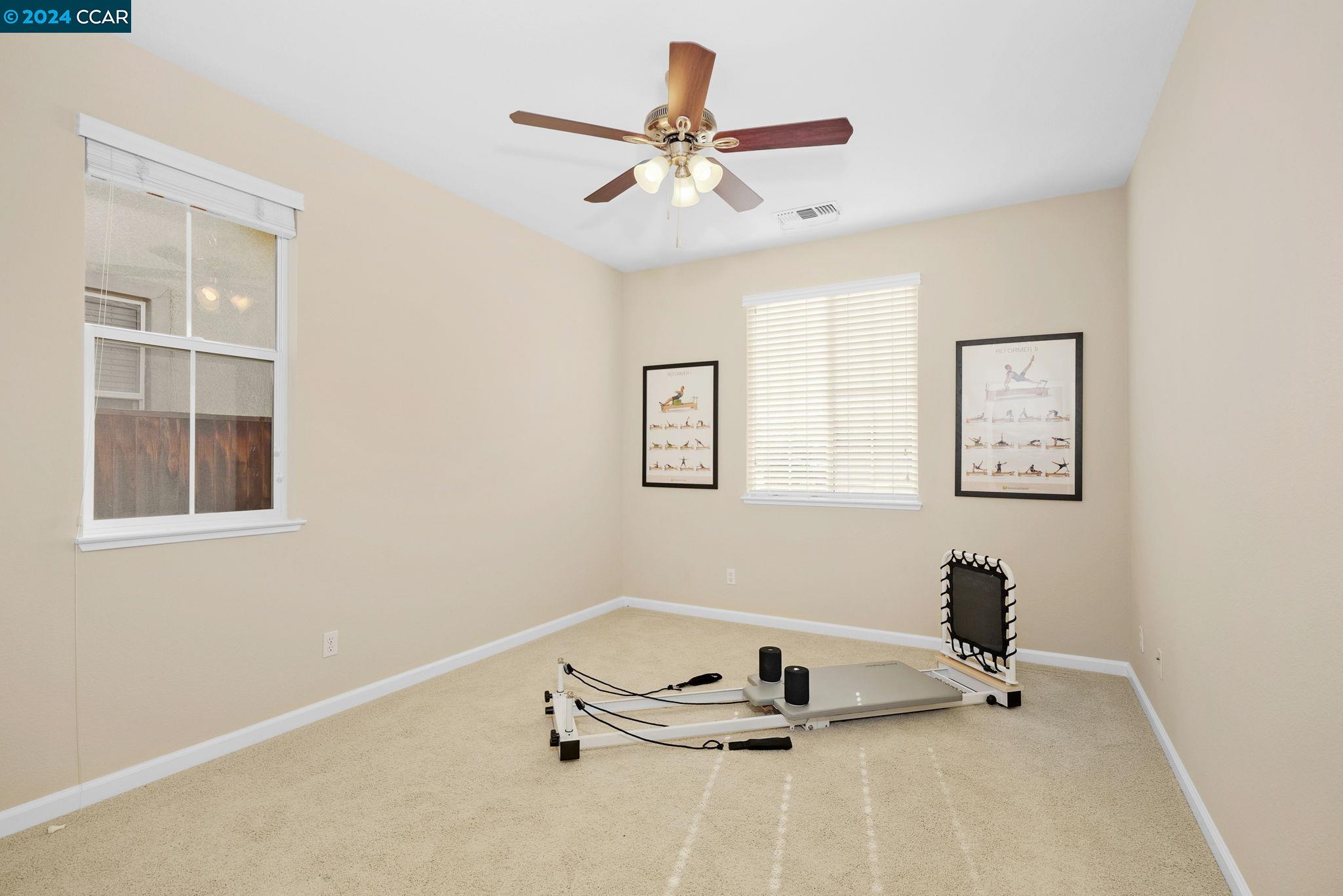 8609 Livingston