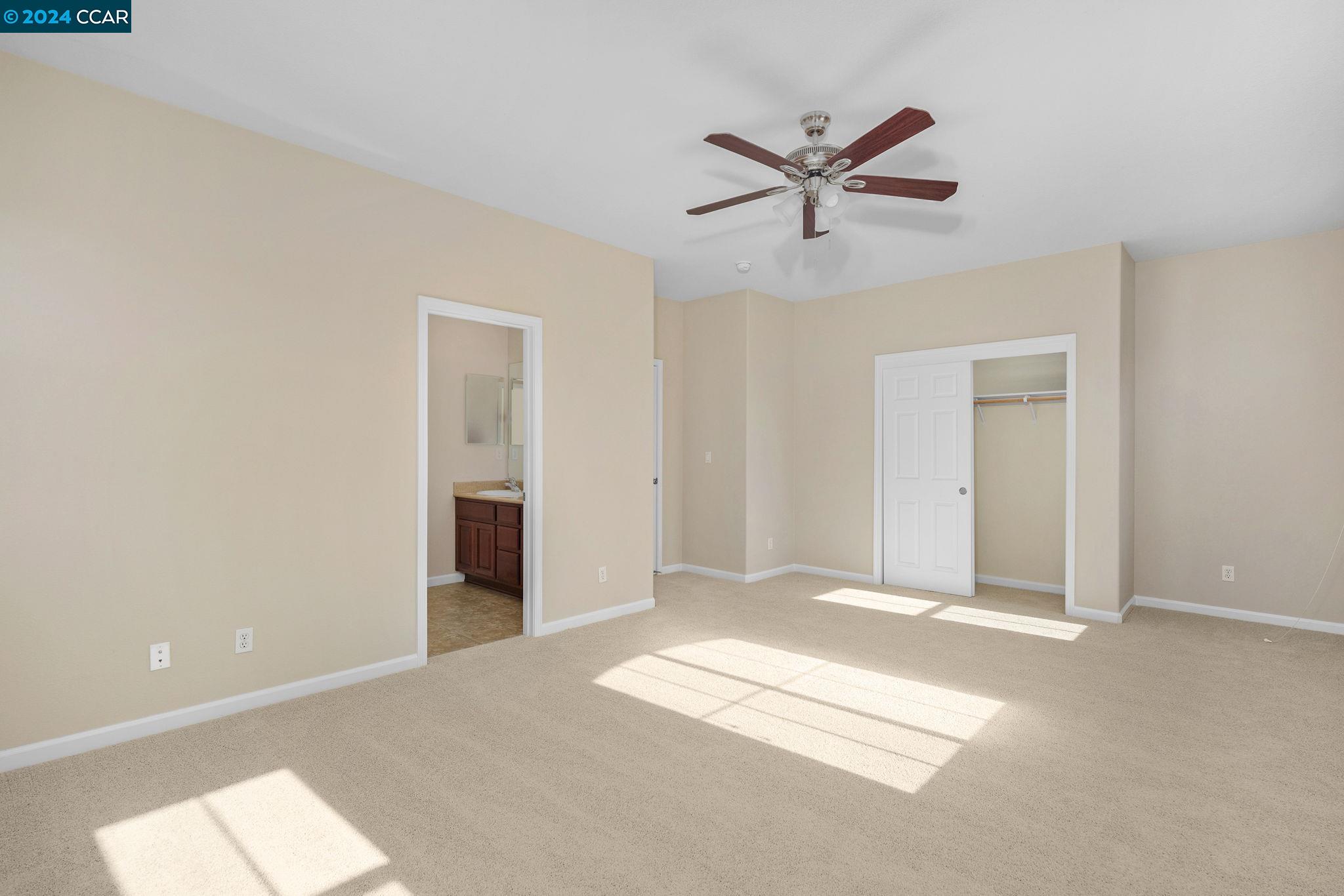 8609 Livingston