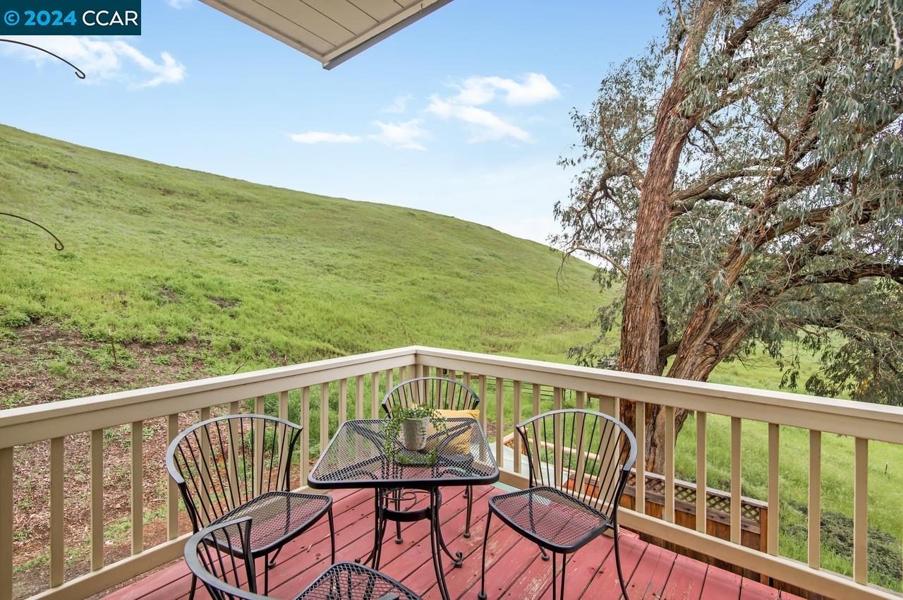 1801 Lamplight Ct