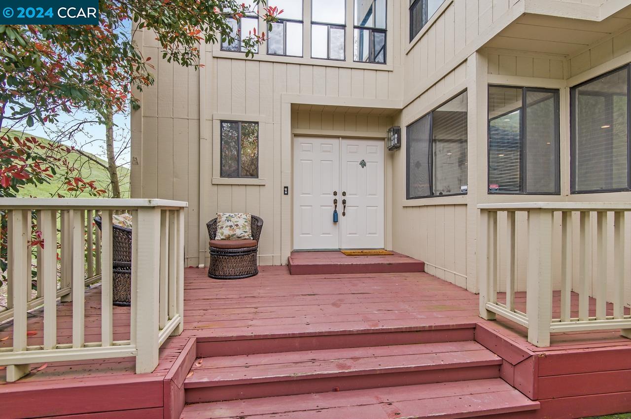 1801 Lamplight Ct