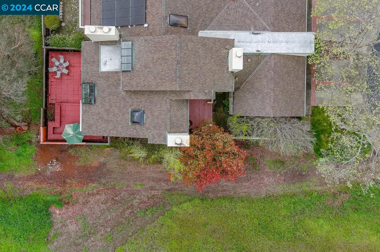 1801 Lamplight Ct