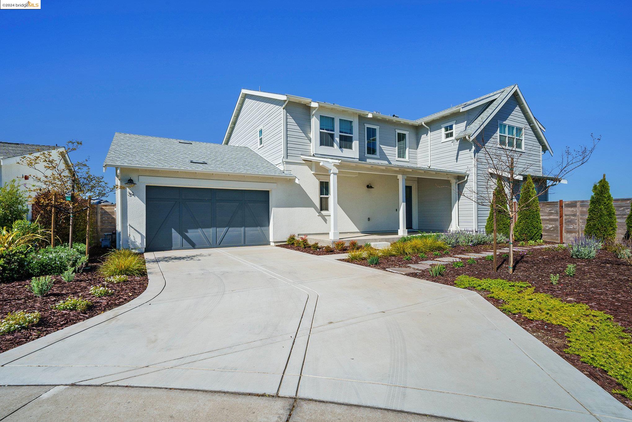 34 Grey Whale Pl