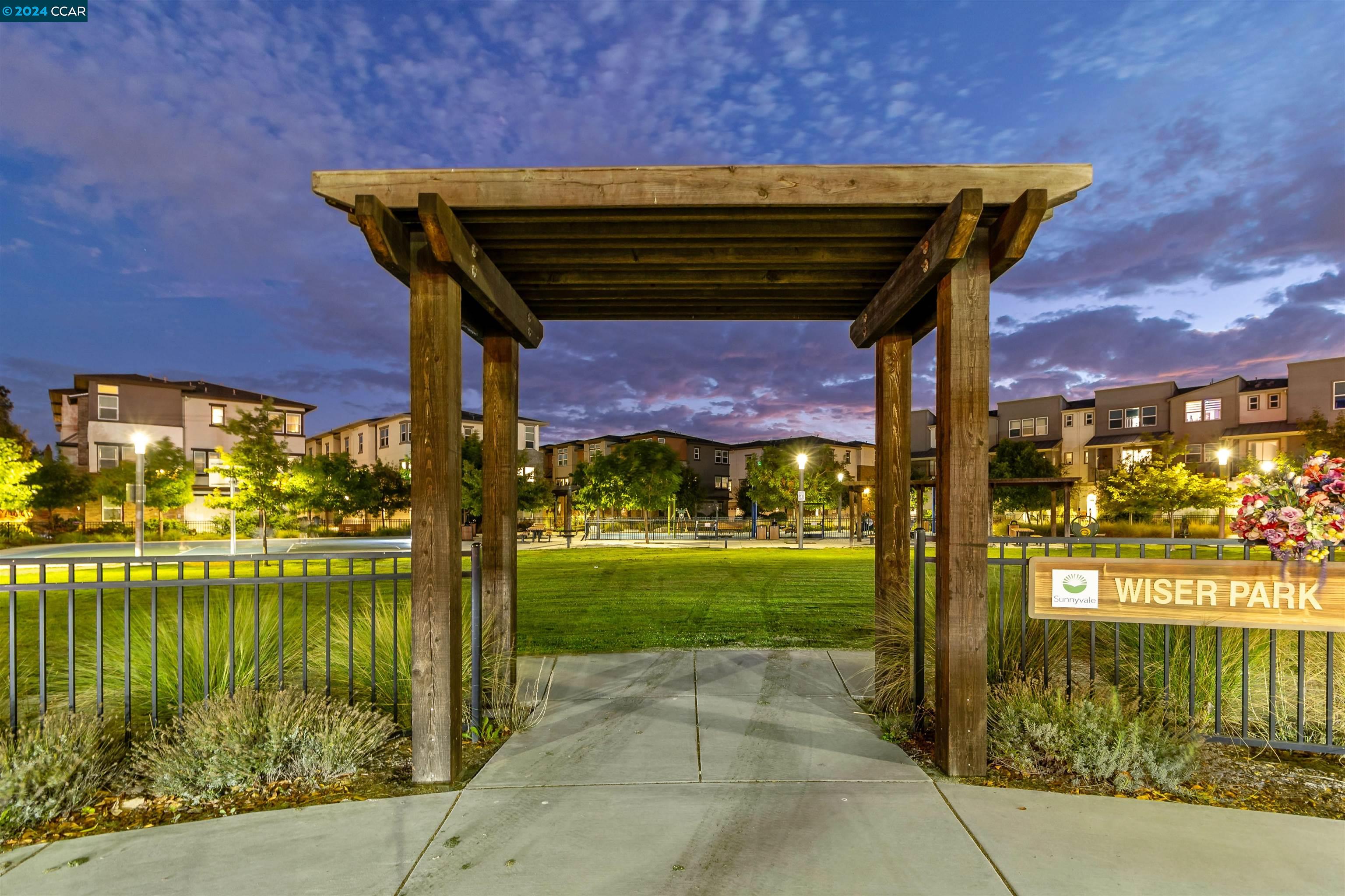 564 San Martin Ter # 4
