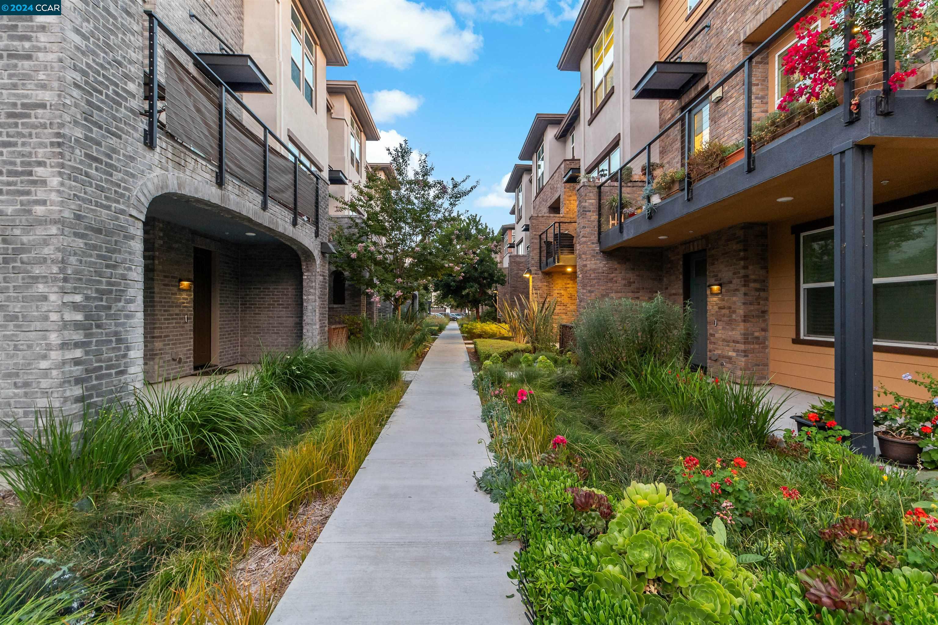 564 San Martin Ter # 4