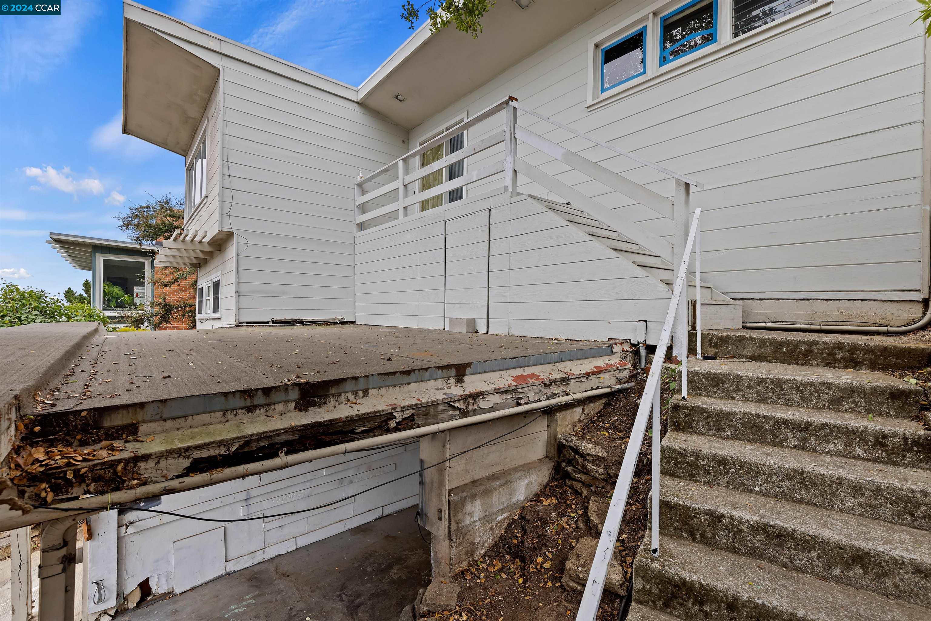 411 Vassar Ave