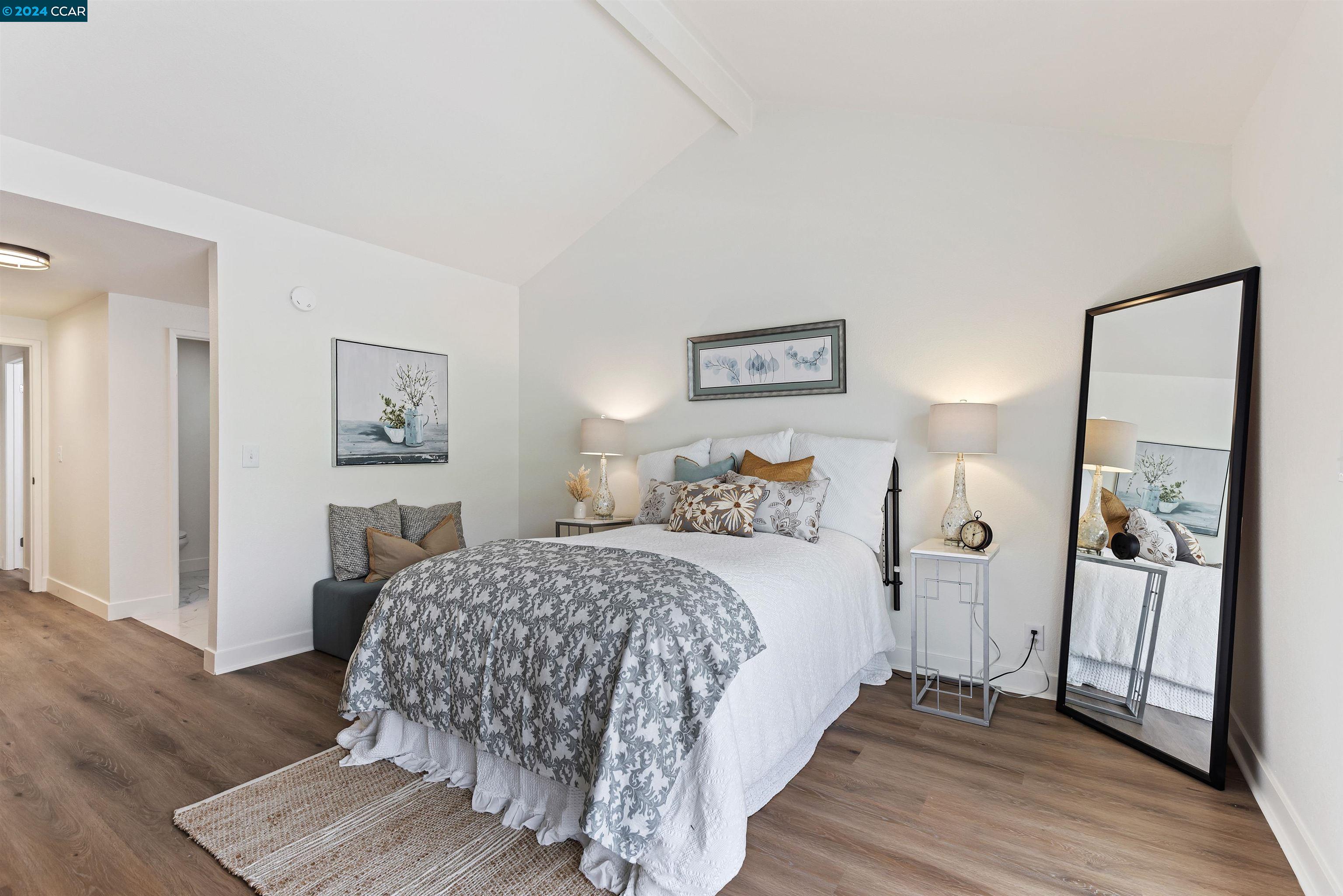 1932 Rancho Verde Circle E