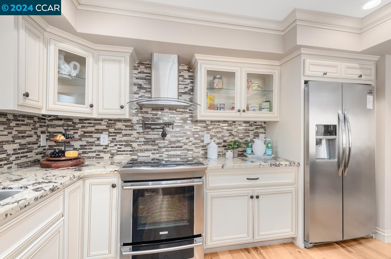 3033 Golden Rain Rd # 8