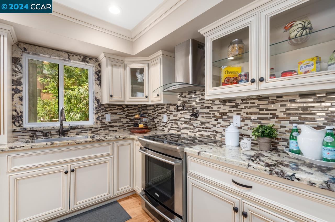 3033 Golden Rain Rd # 8