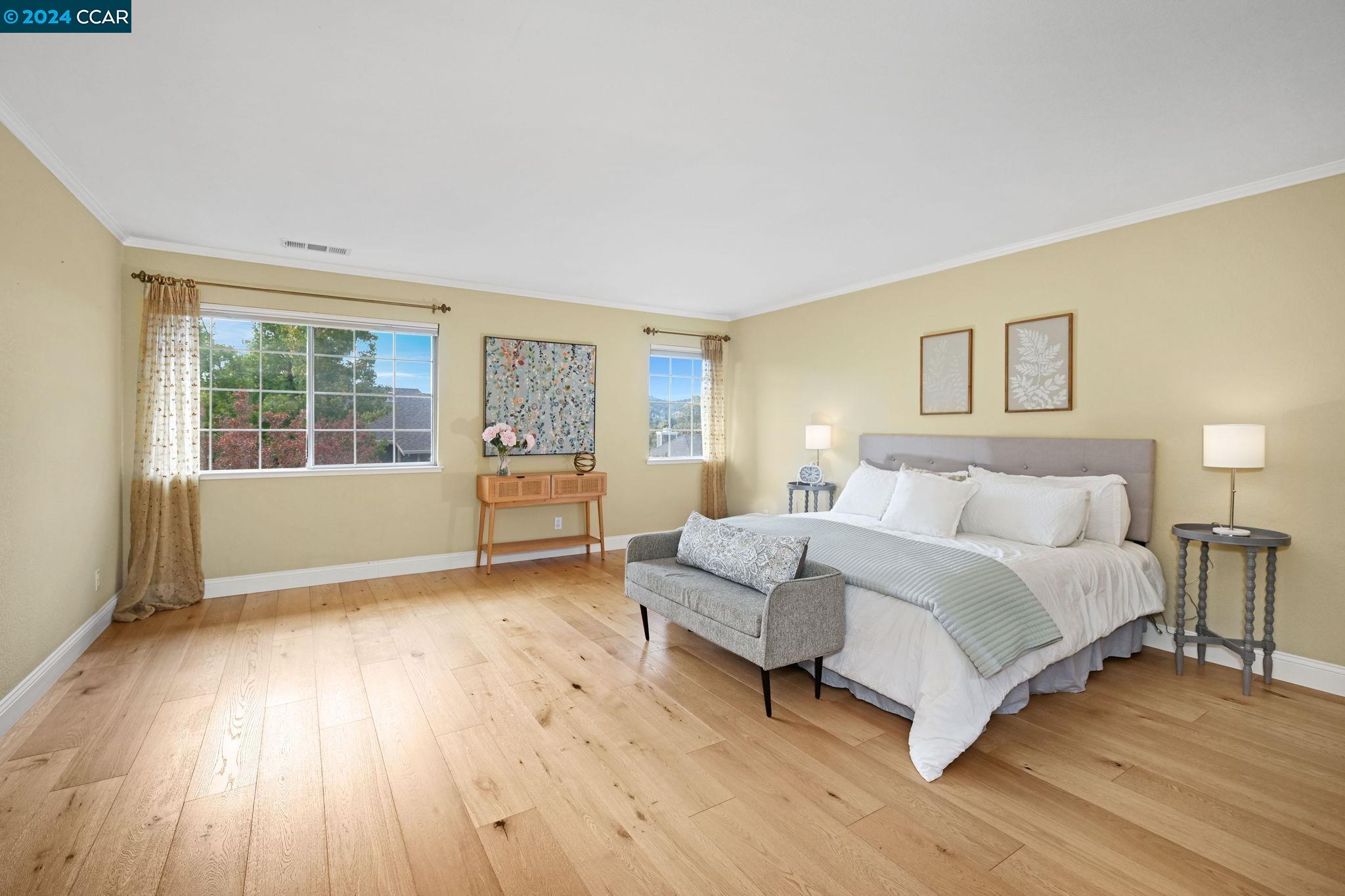 248 Hillcrest Ct