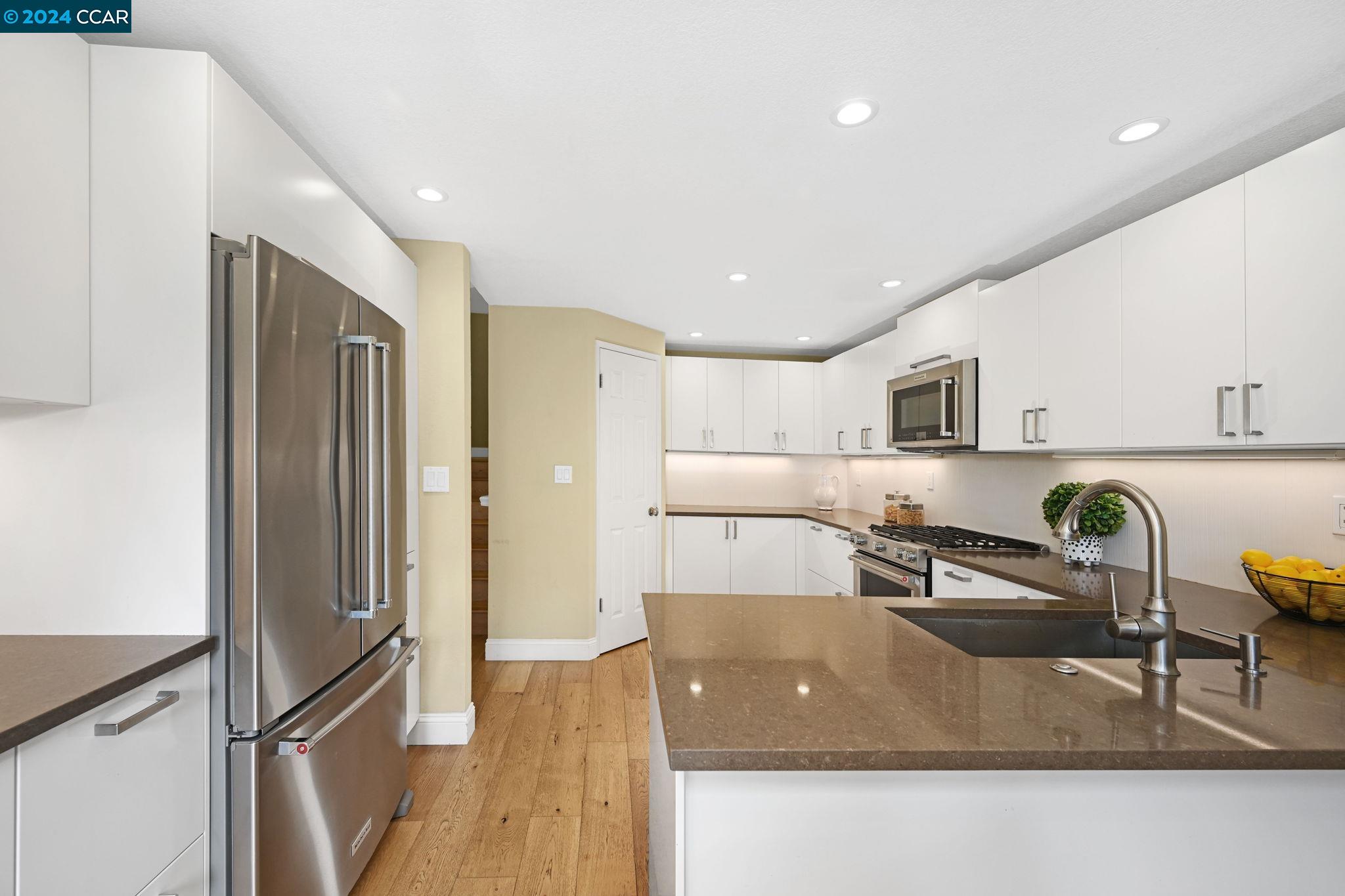 248 Hillcrest Ct