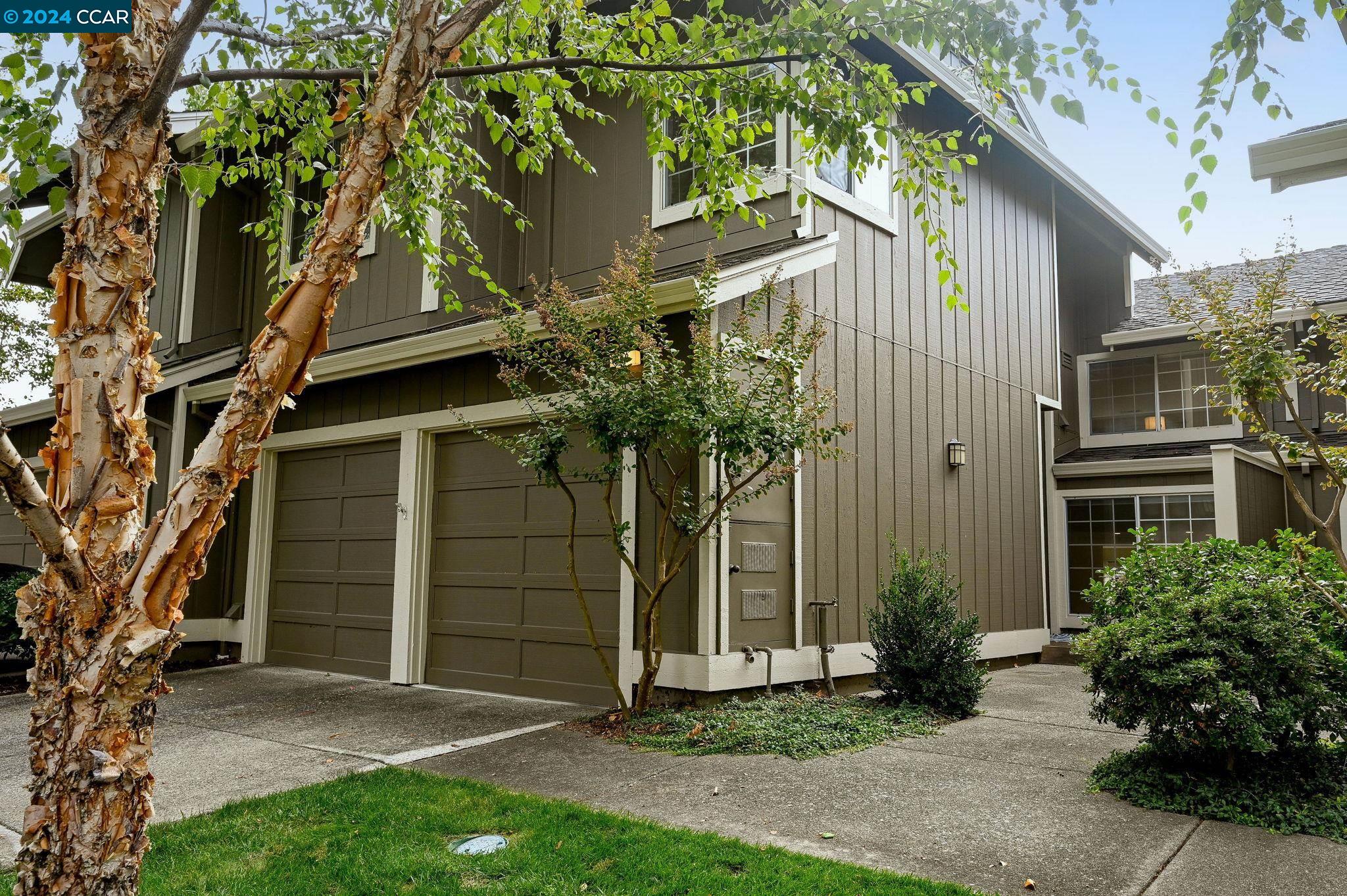 248 Hillcrest Ct