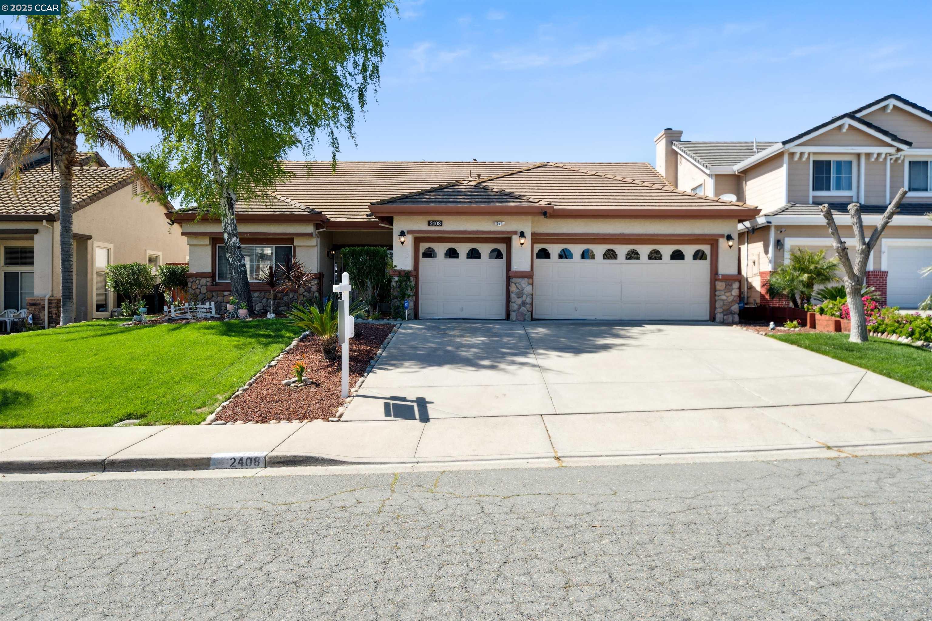 2408 Greentree Ct